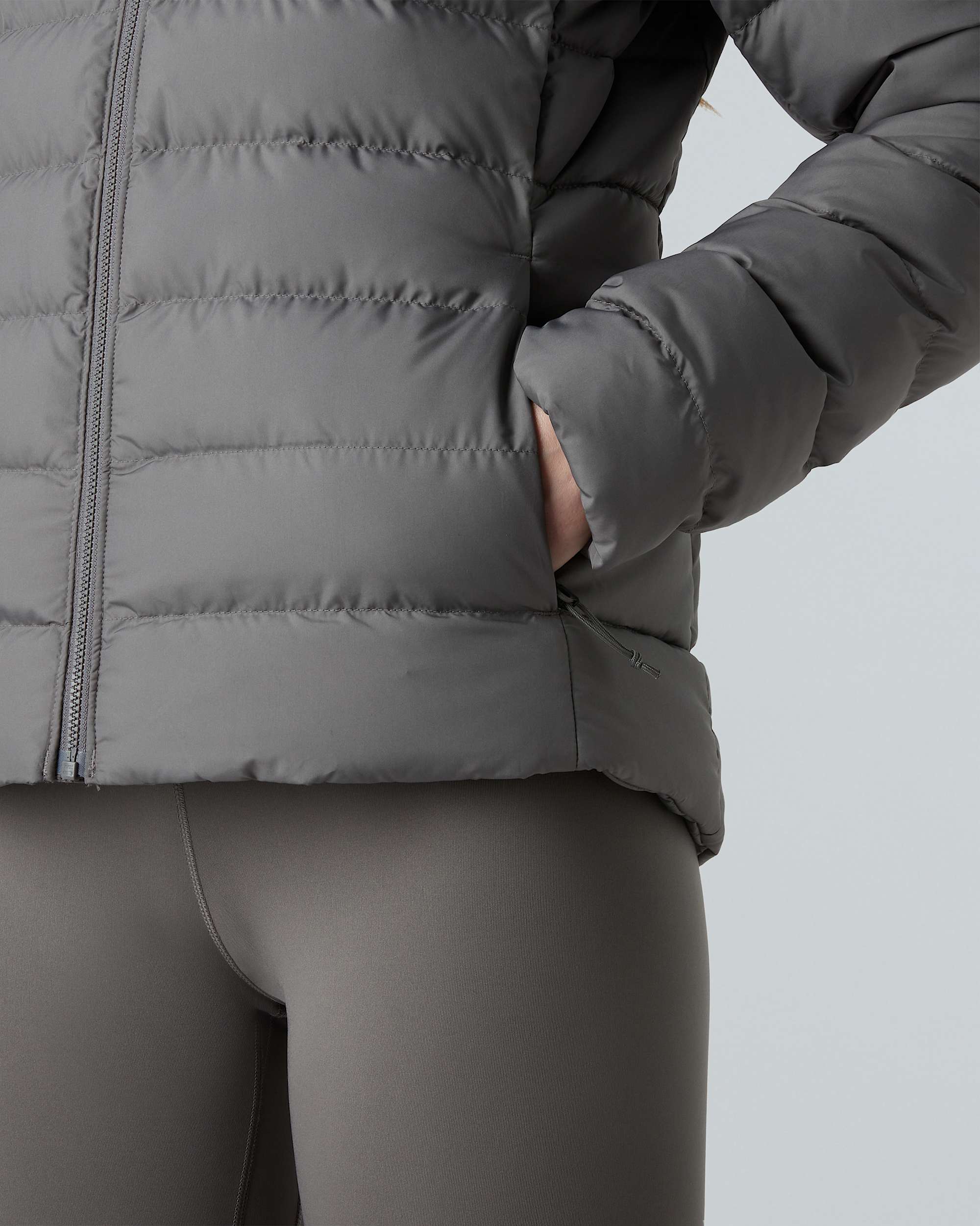 Womens Aconcagua III Hooded Jacket TNF alt9