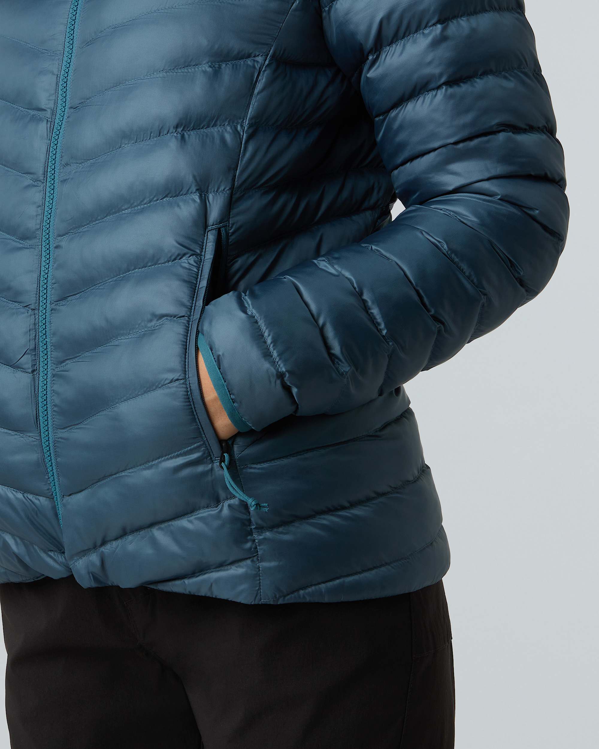 Womens Huila Synthetic Insulation Jacket TNF alt9