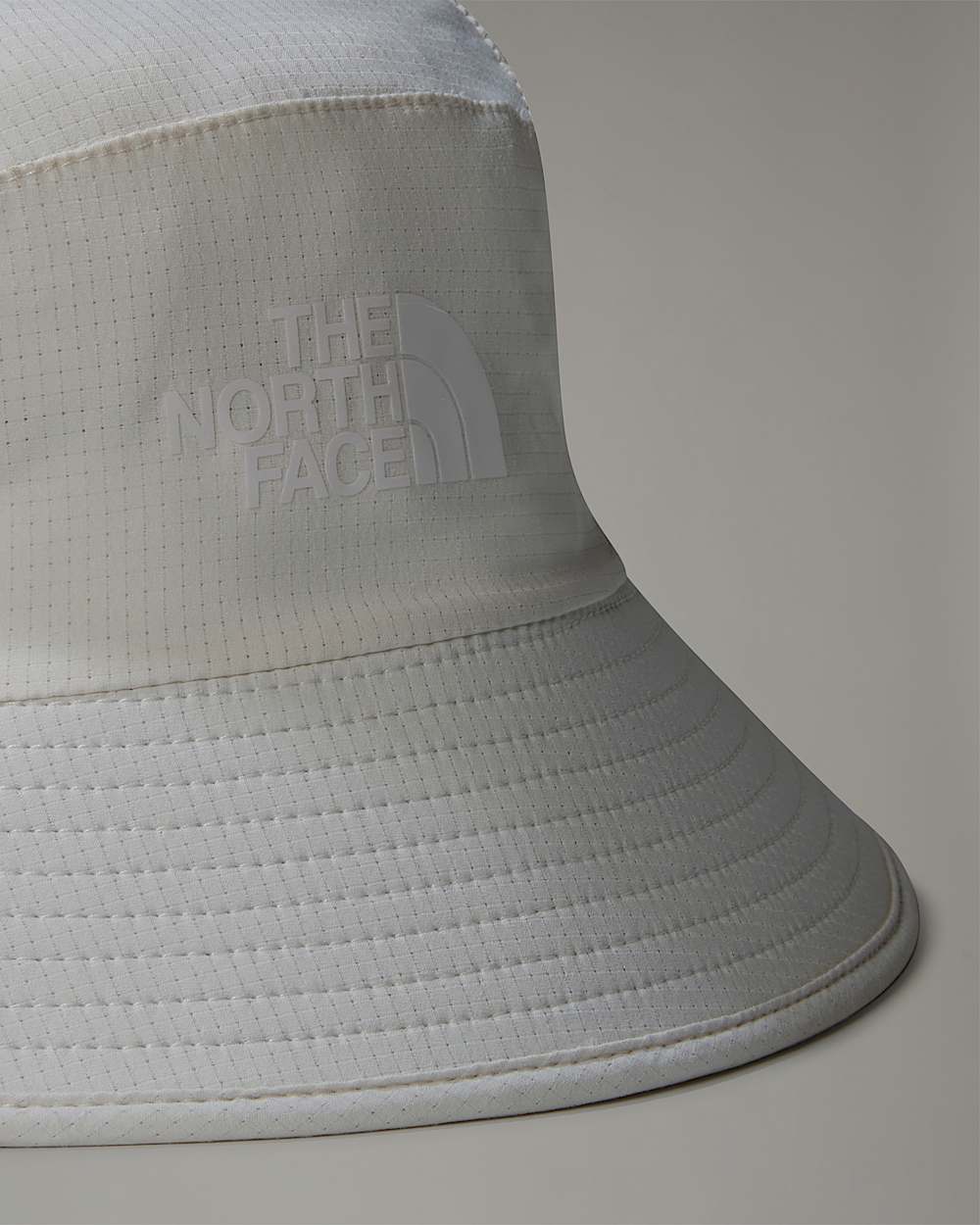 Bob de course dt lger TNF White Dune ALT3