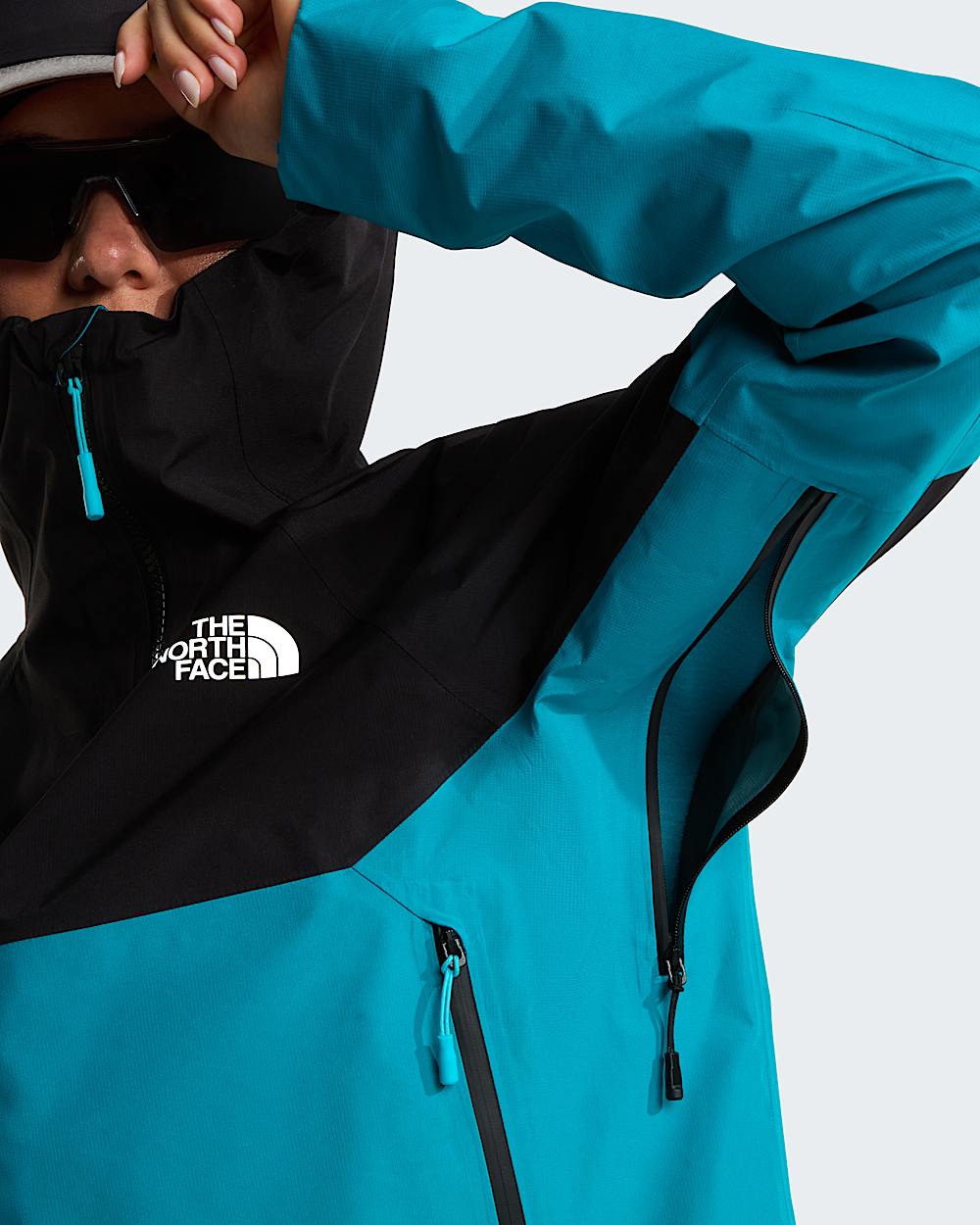 Womens Jazzi GORETEX Jacket TNF ALT9