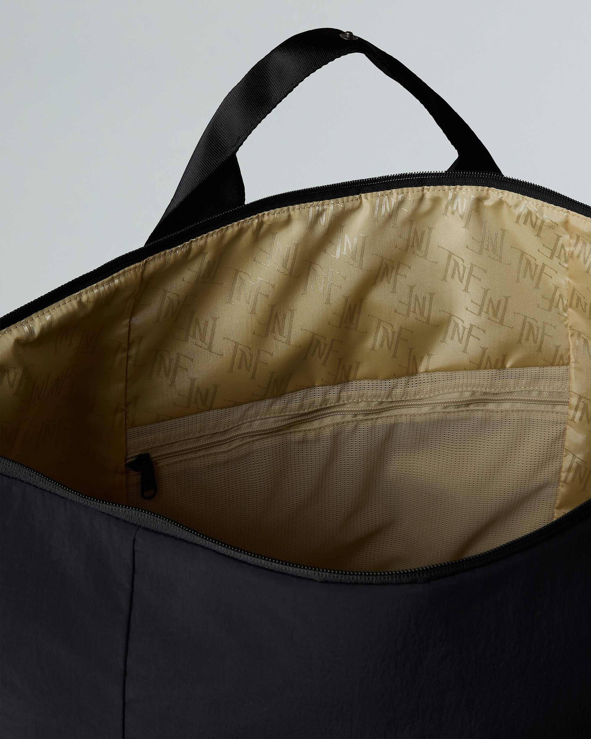 Borsone Never Stop Weekender da donna TNF ALT4