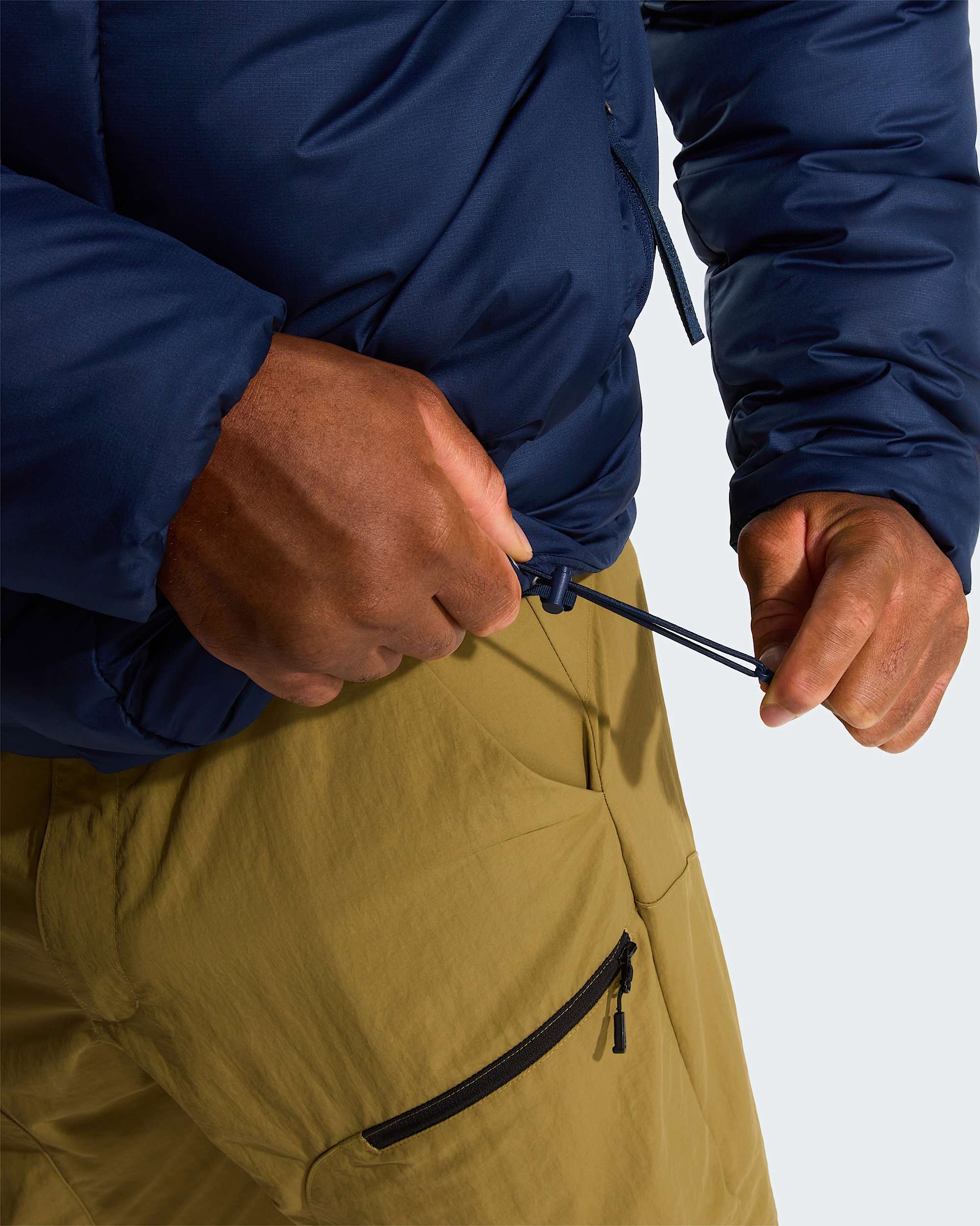 Mens Siurana Jacket TNF Summit NavyEmber Soil ALT7