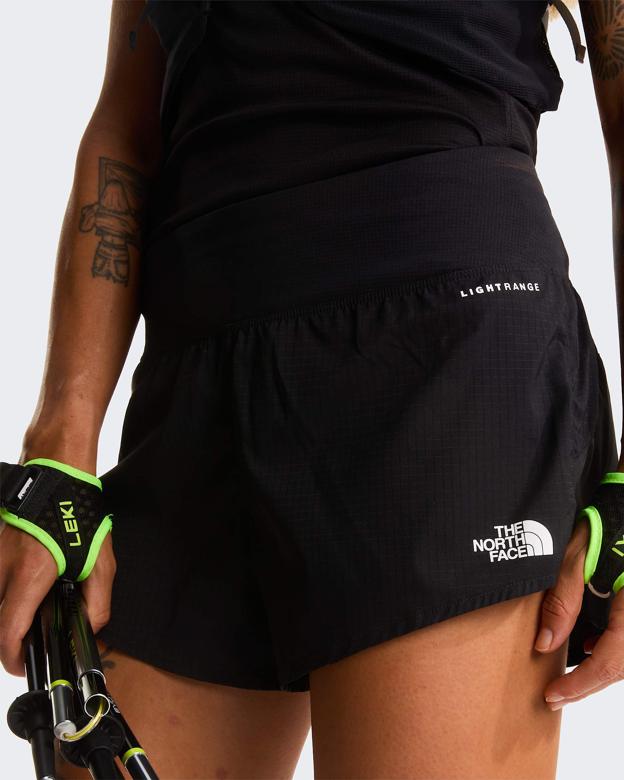 Womens Sunriser 3 Shorts TNF ALT4