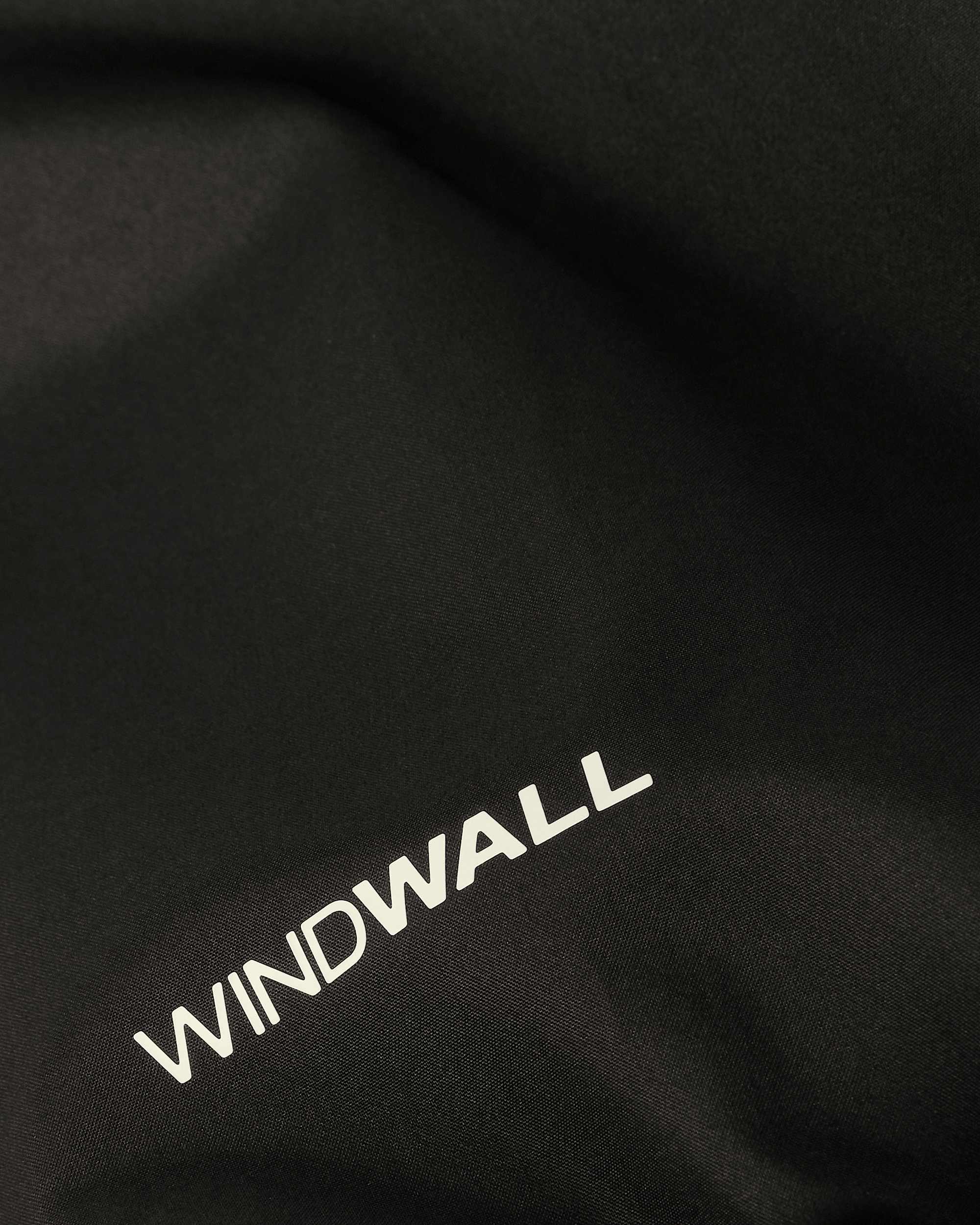 Womens Higher Run Wind Jacket TNF alt24