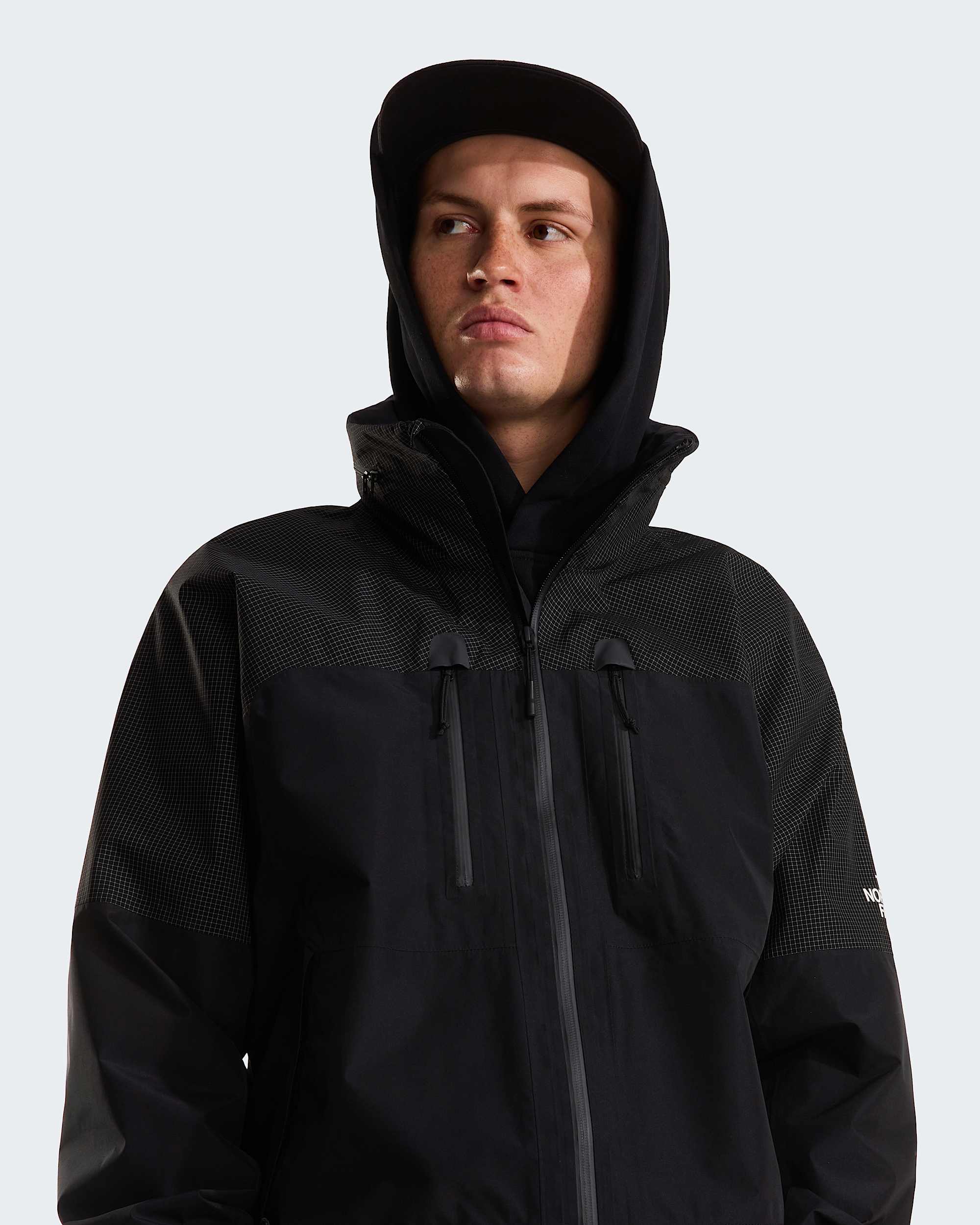 Mens Hike Devils Thumb GORETEX Jacket TNF ALT10