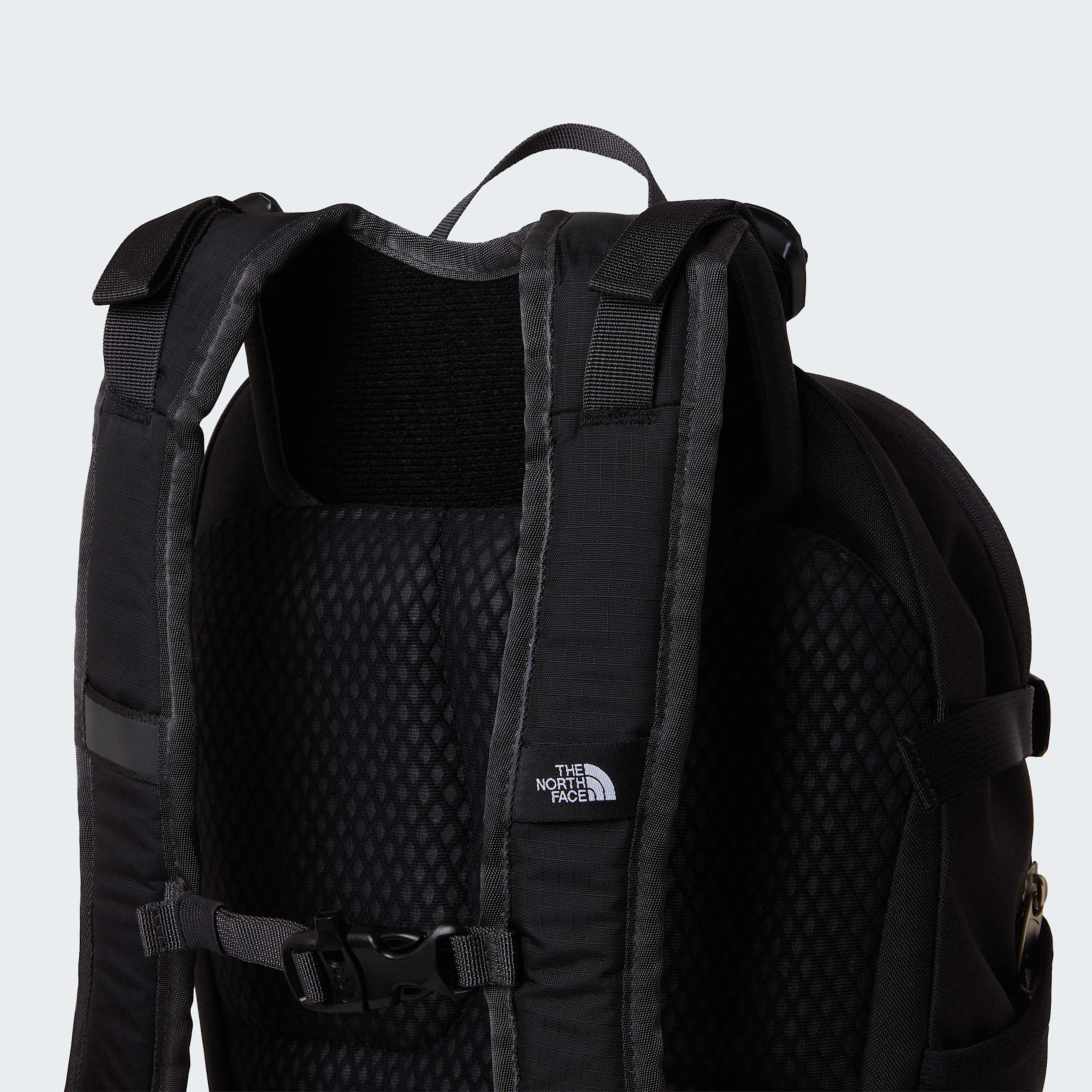 Basin Backpack 15 L TNF ALT8