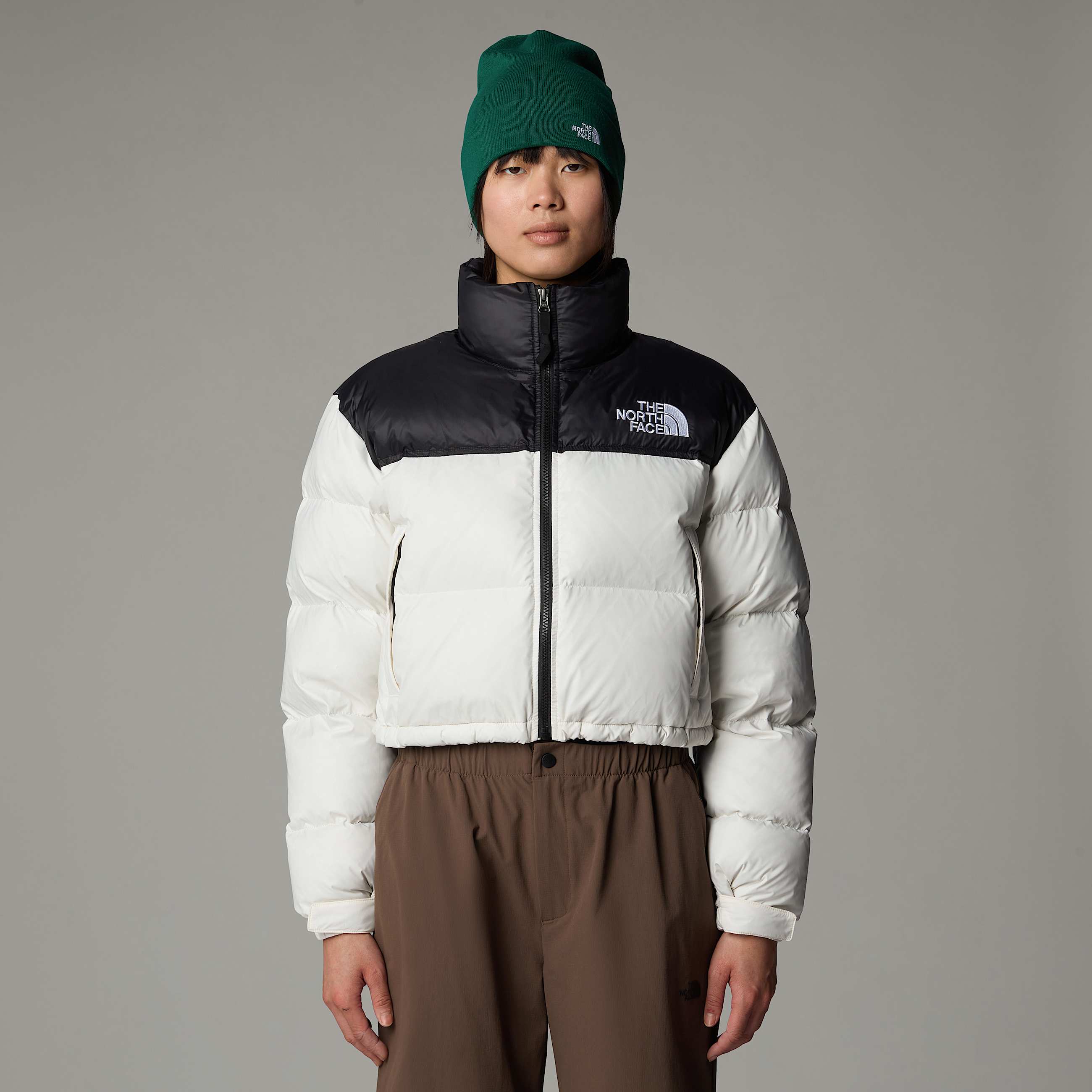 Nuptse Short Jacket W TNF ALT2