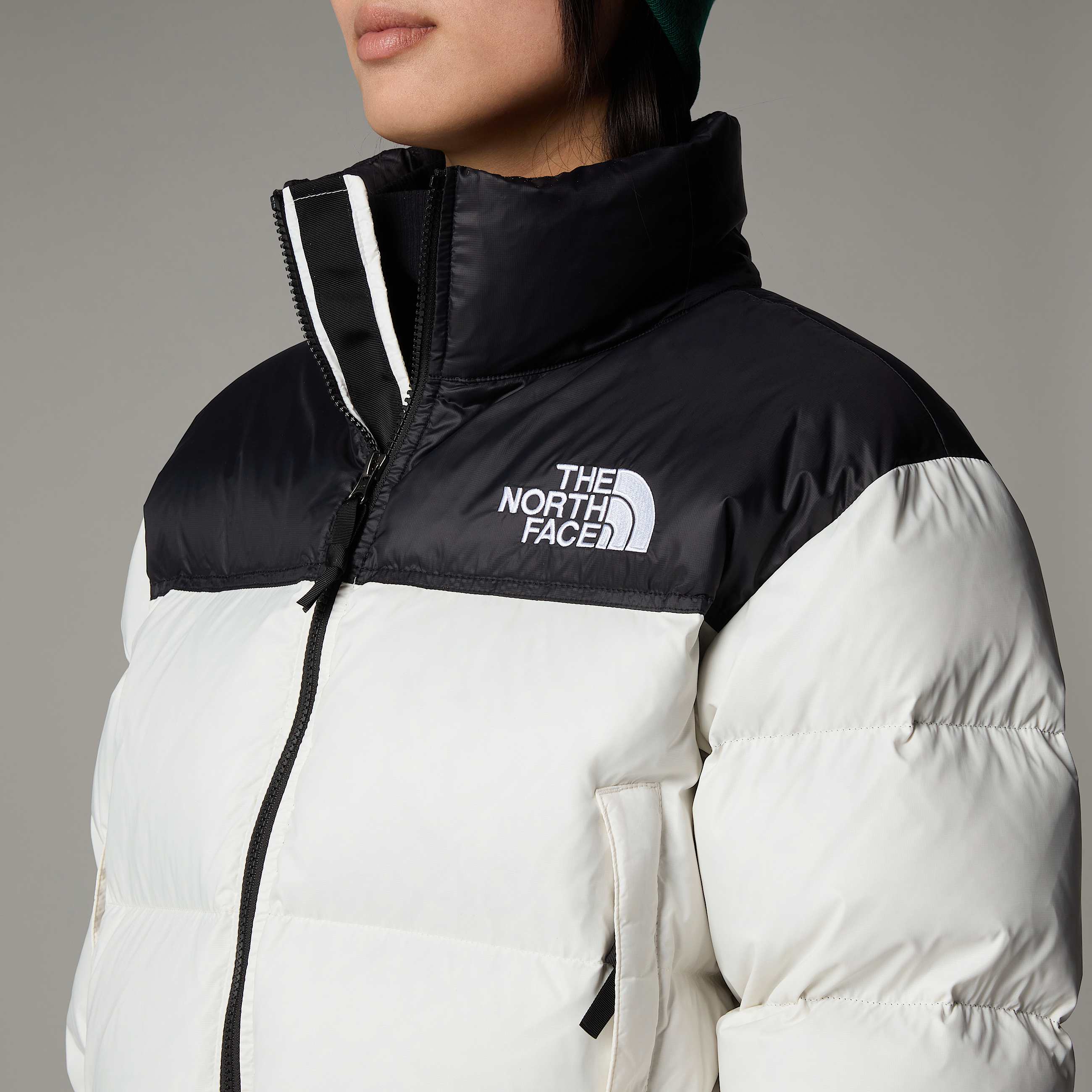 Nuptse Short Jacket W TNF ALT6