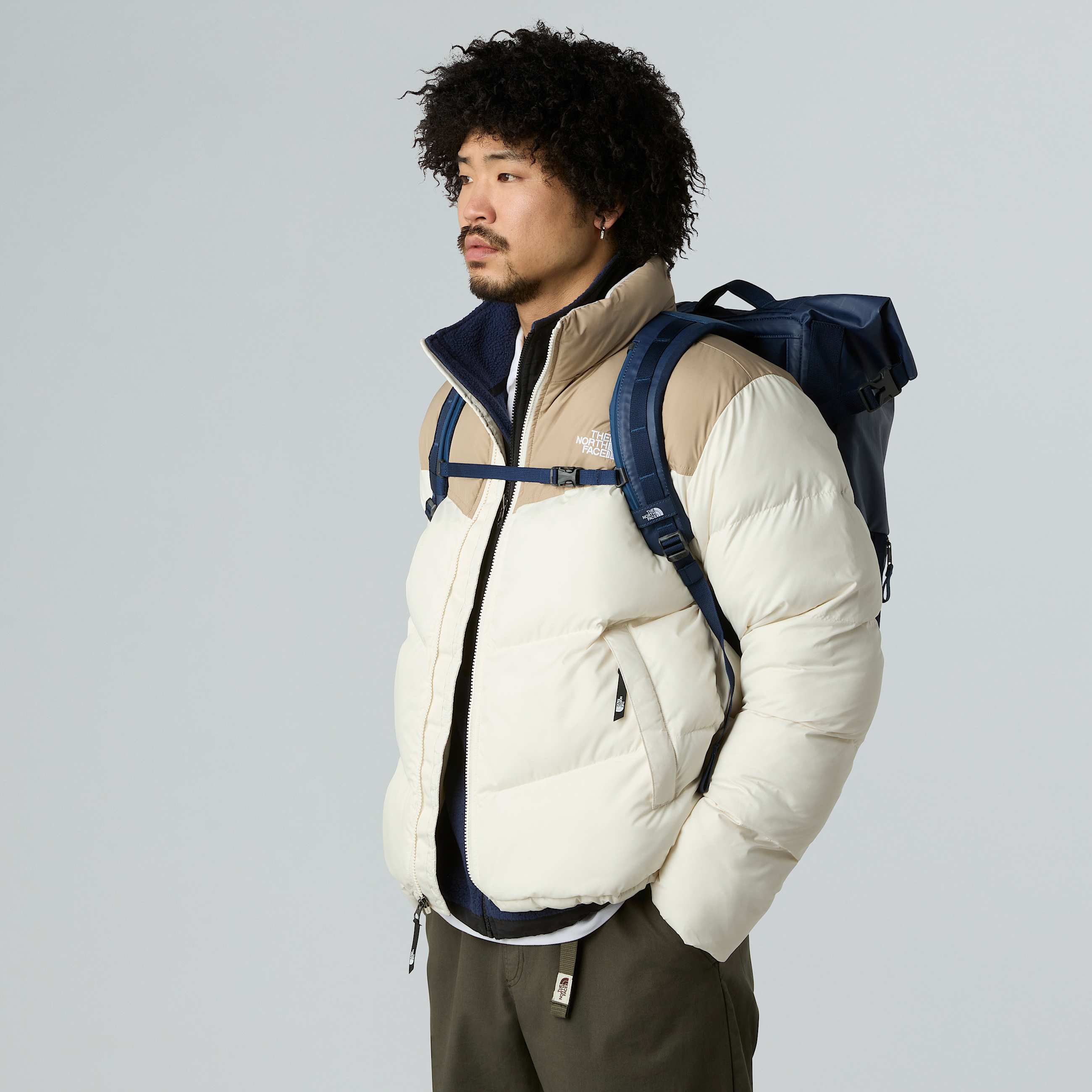 Base Camp Voyager Bag Rolltop TNF ALT6