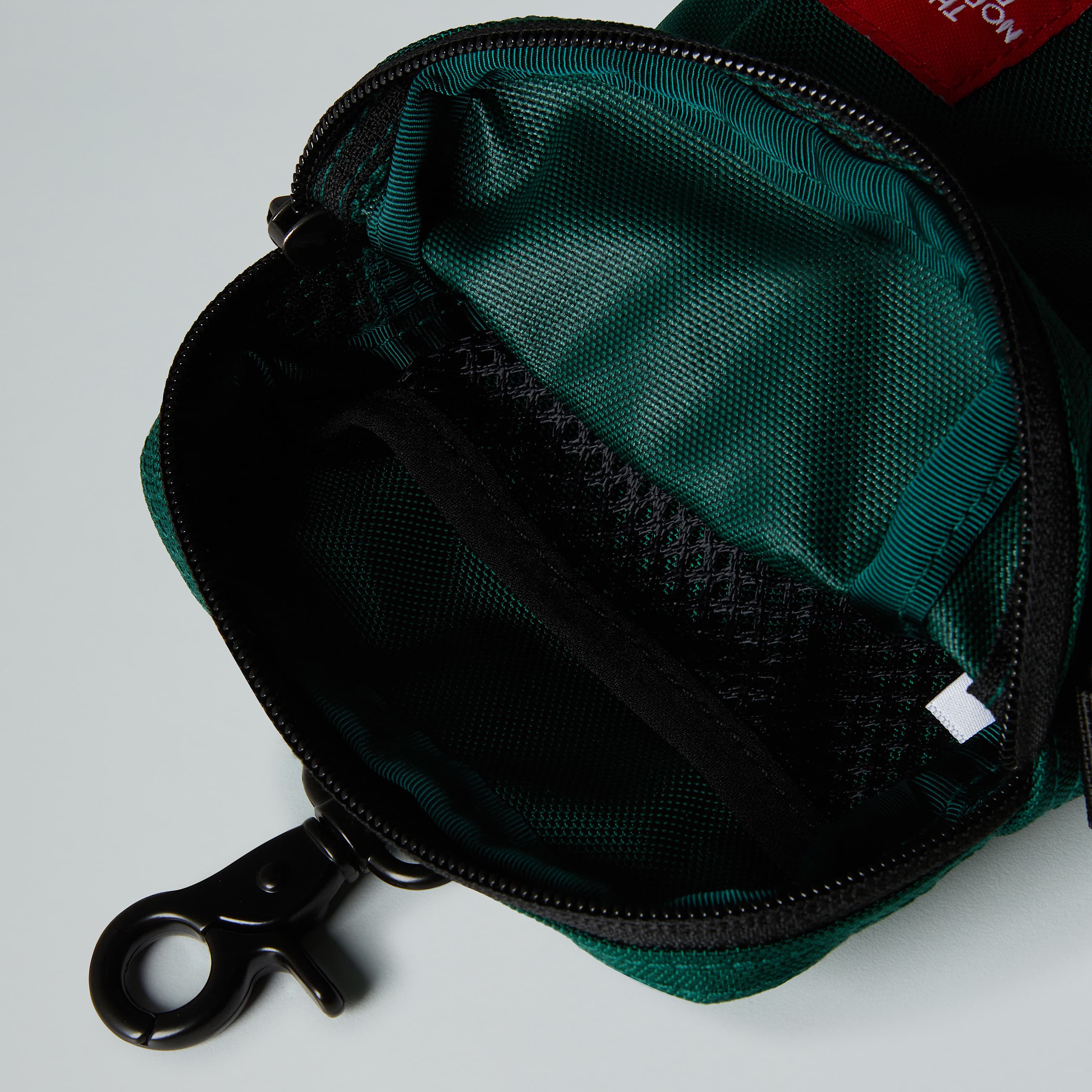 Red Box Carry Bag Small TNF ALT4