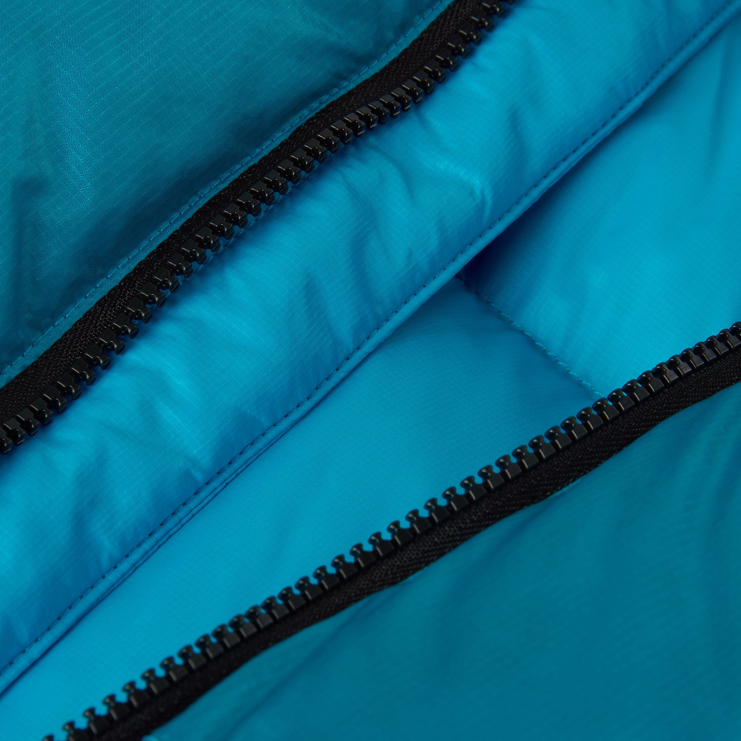 Summit Pumori Down Parka M TNF ALT19