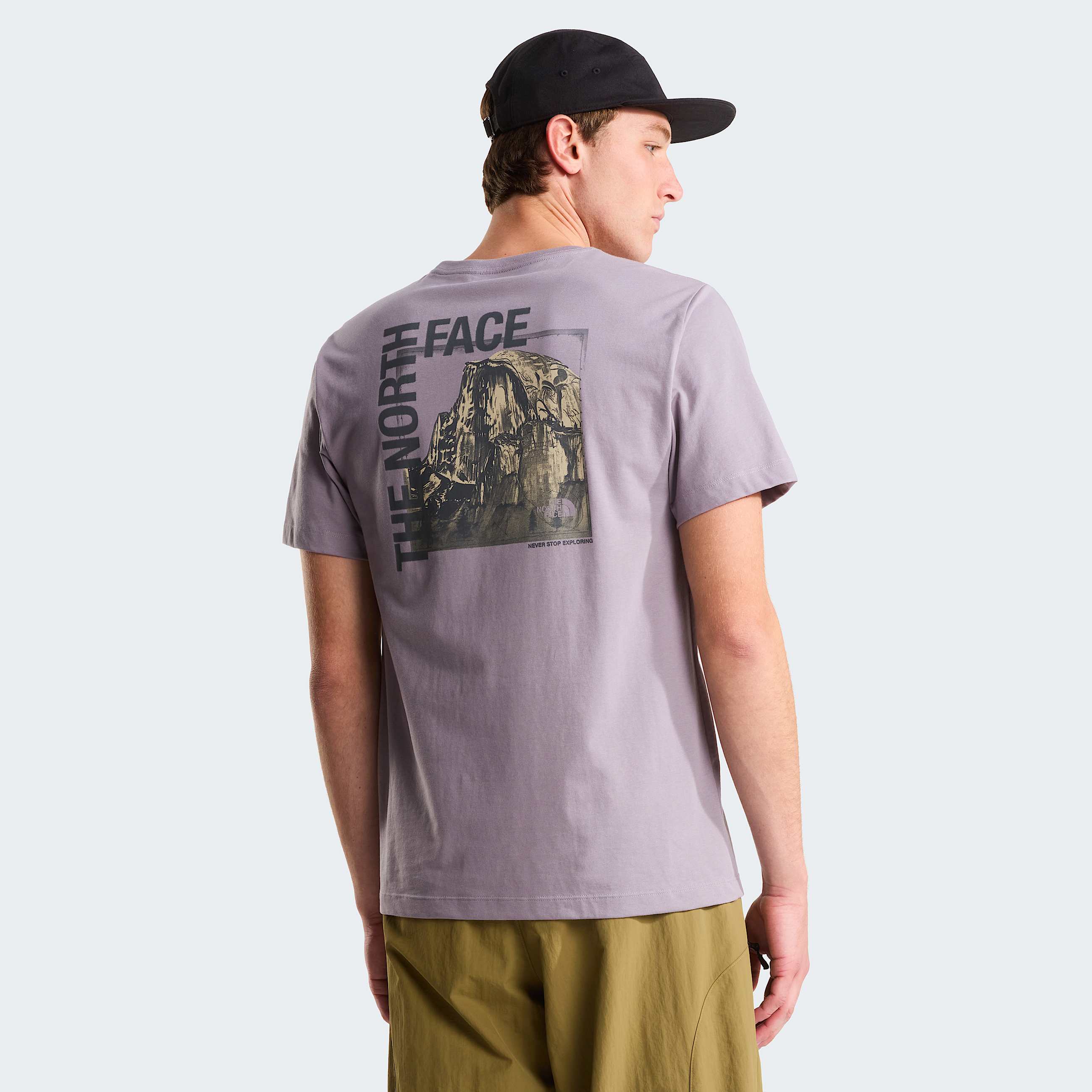 Half Dome Photo Regular Graphic TShirt M TNF HERO