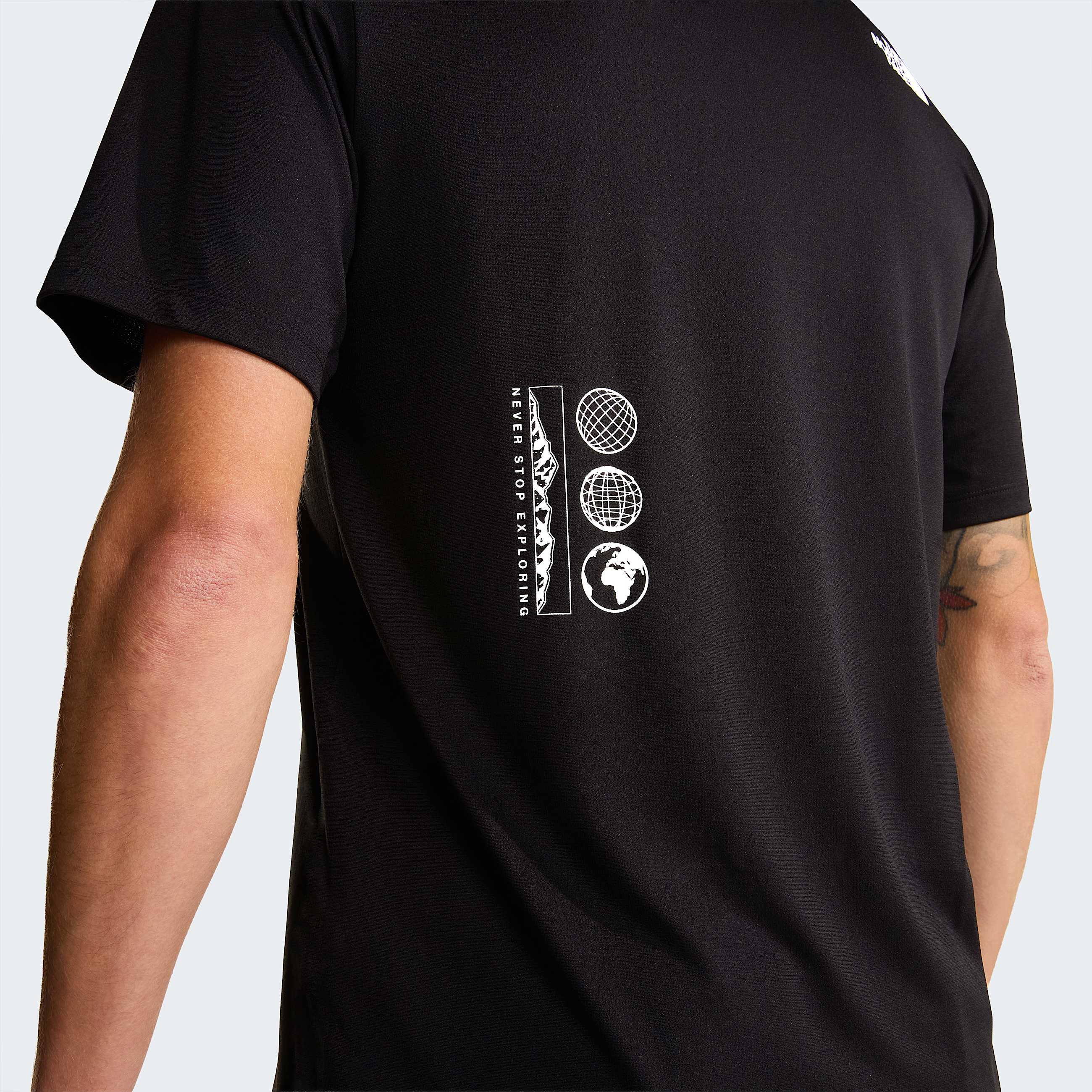 247 Graphic TShirt M TNF ALT5