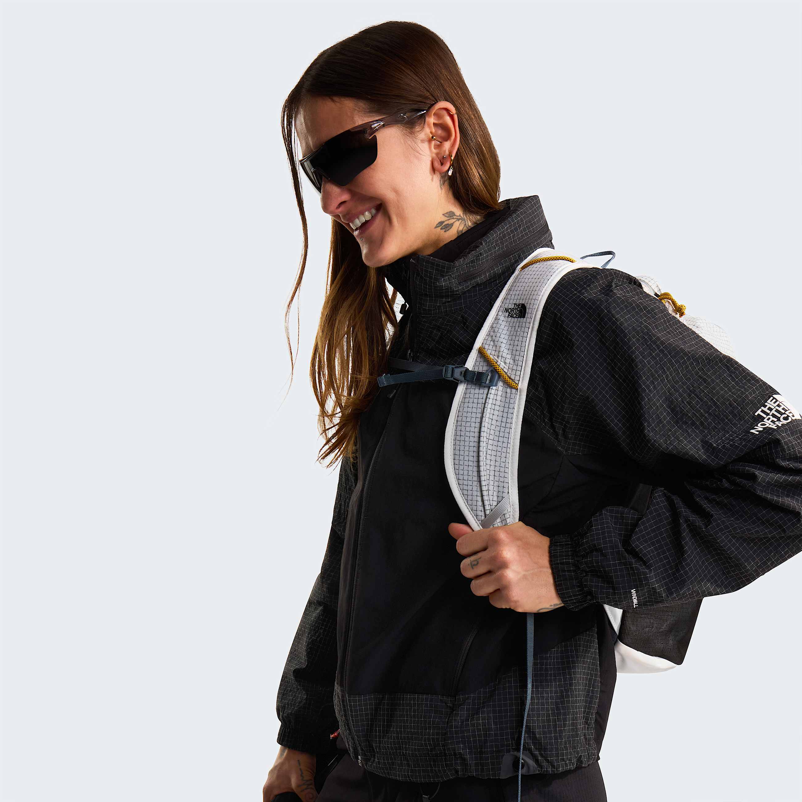Hike Utility Wind Jacket W TNF ALT8