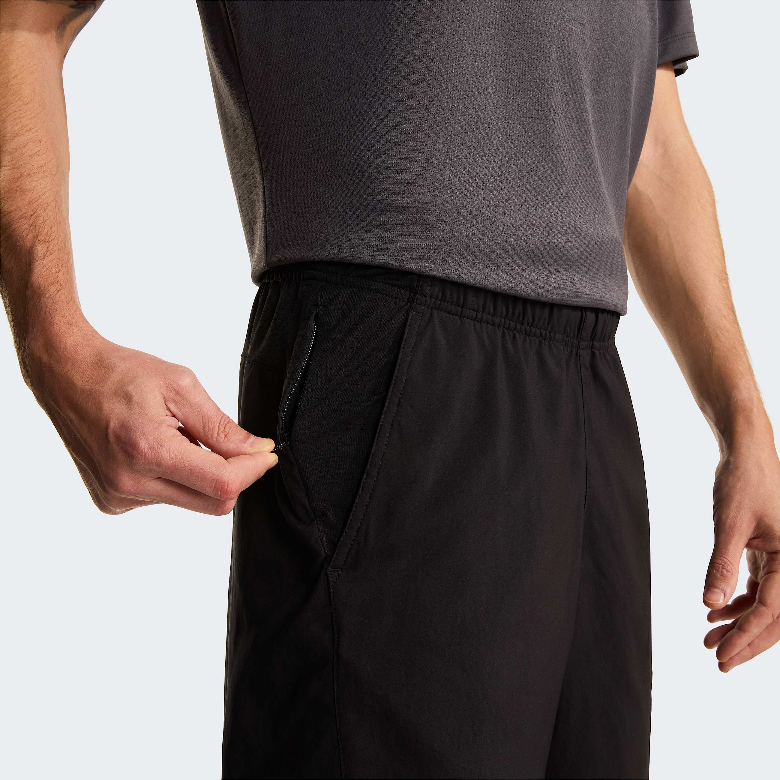 247 7 Shorts M TNF ALT5