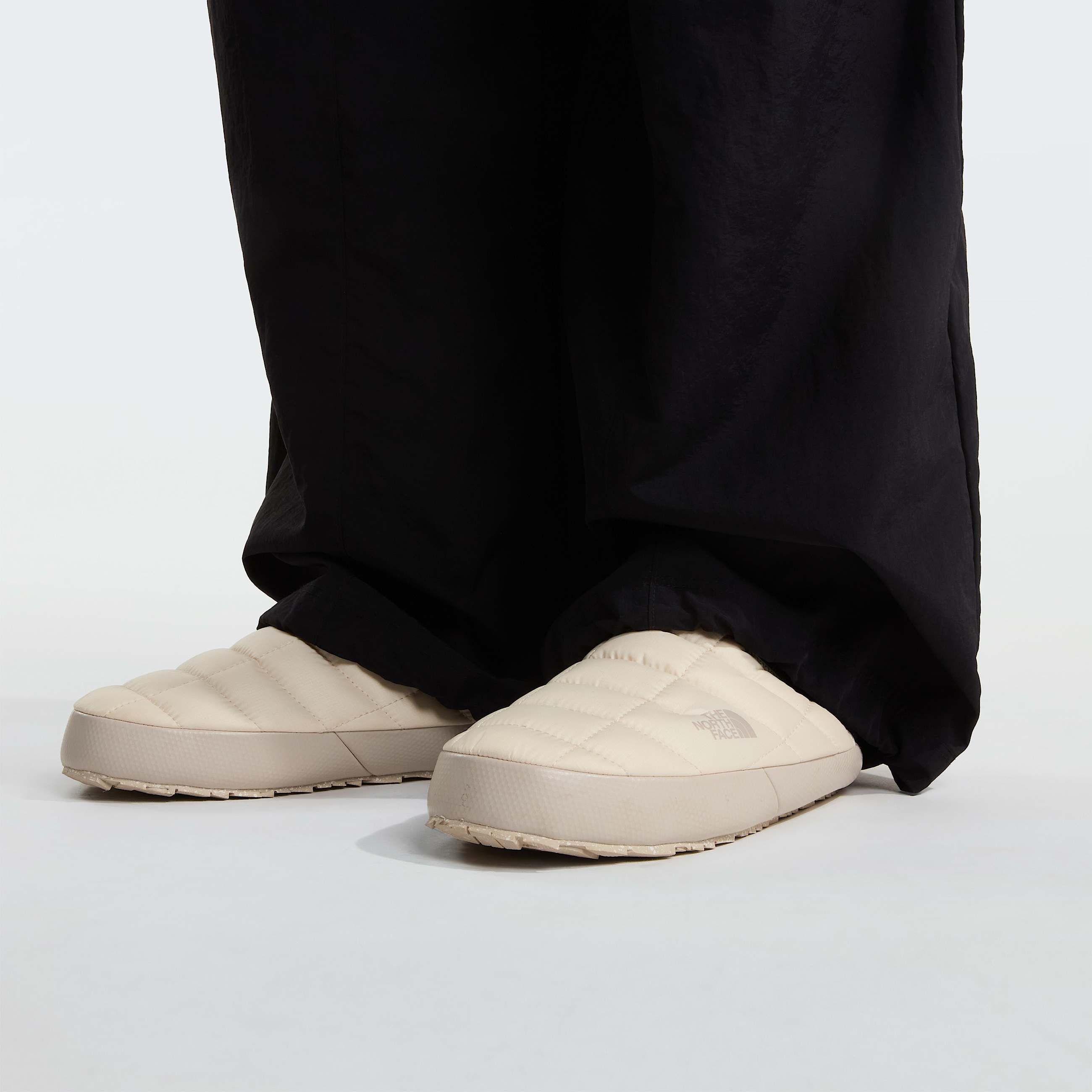 ThermoBall V Traction Mules W TNF ALT4