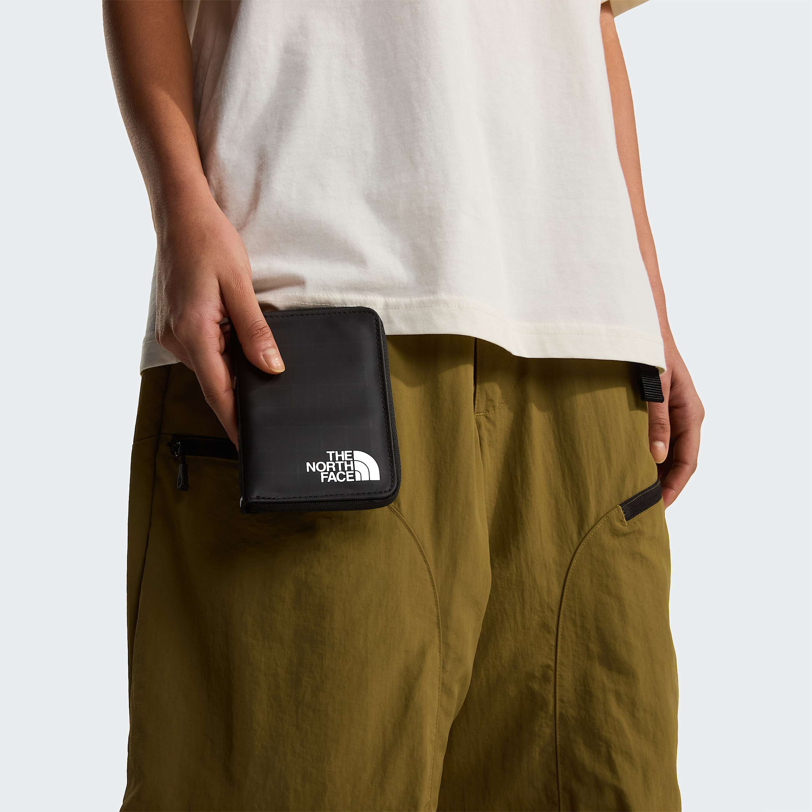 Wallet Base Camp Voyager TNF ALT1