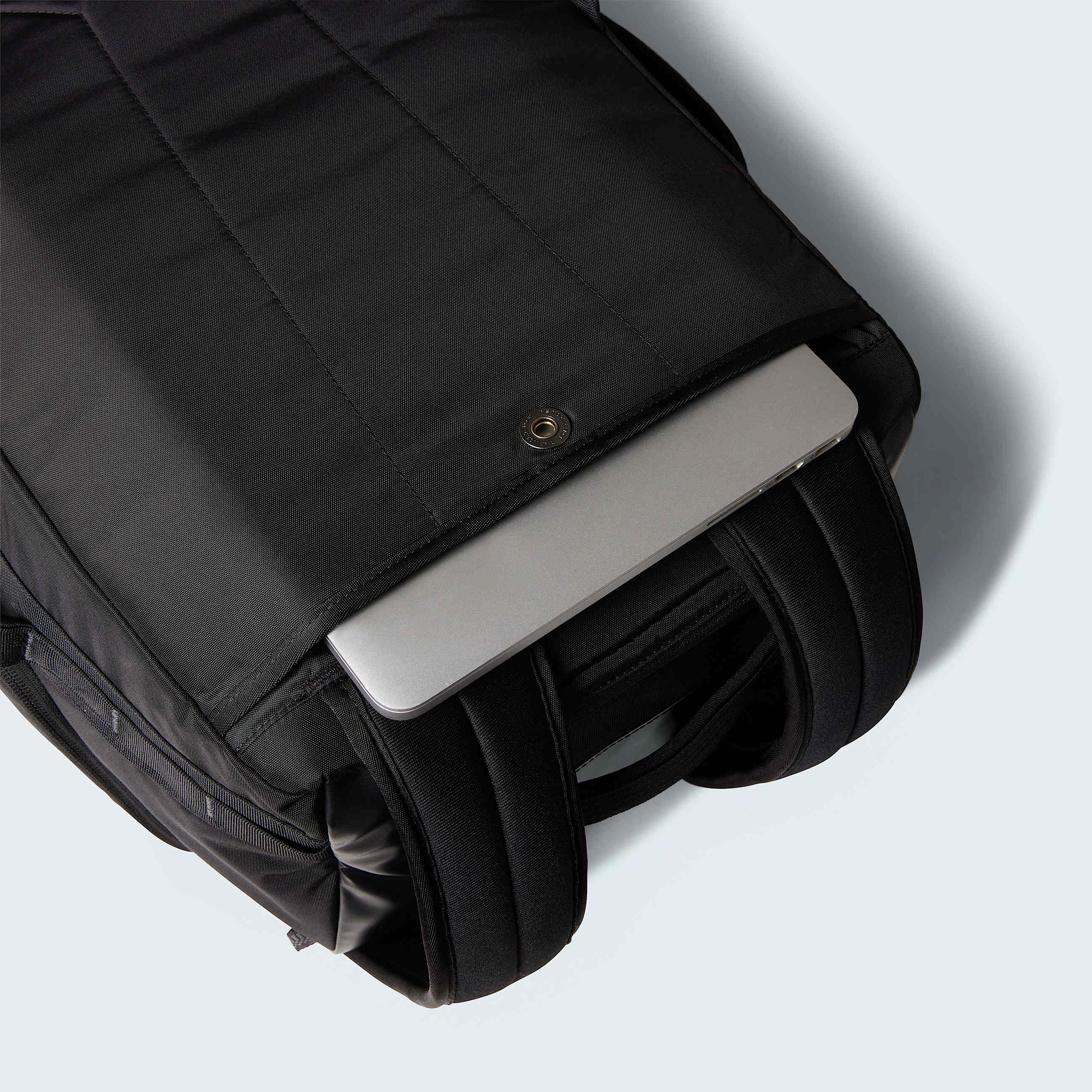 Base Camp BootBag TNF ALT5