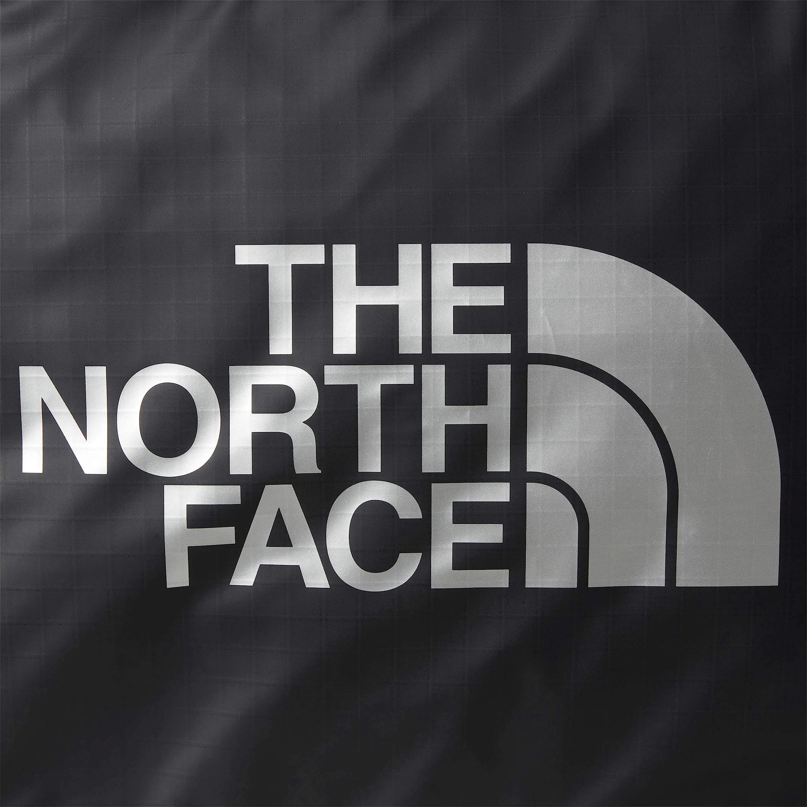 Base Camp Gear Box  M TNF ALT5