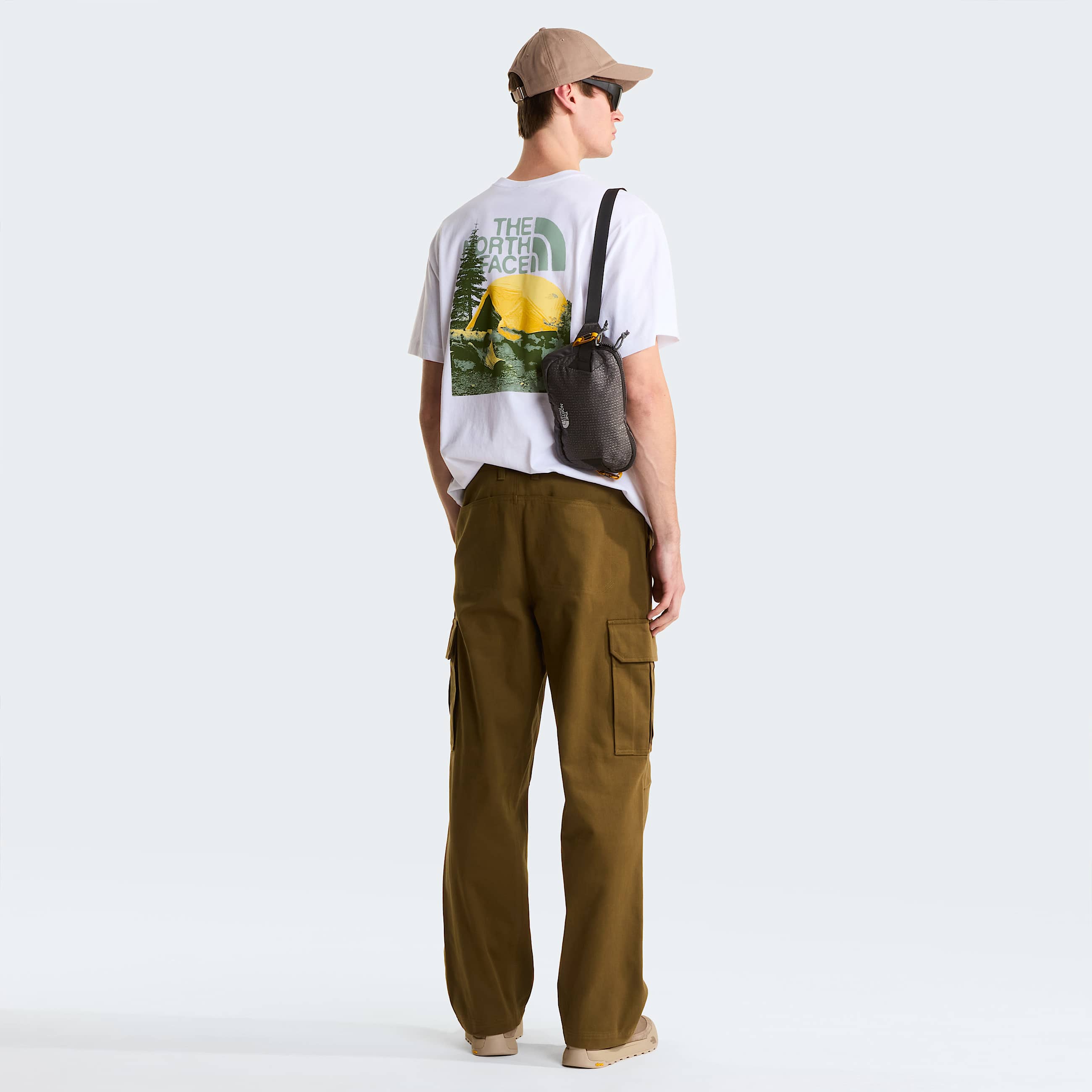 Tshirt dcontract Pitch A Tent pour homme TNF ALT2