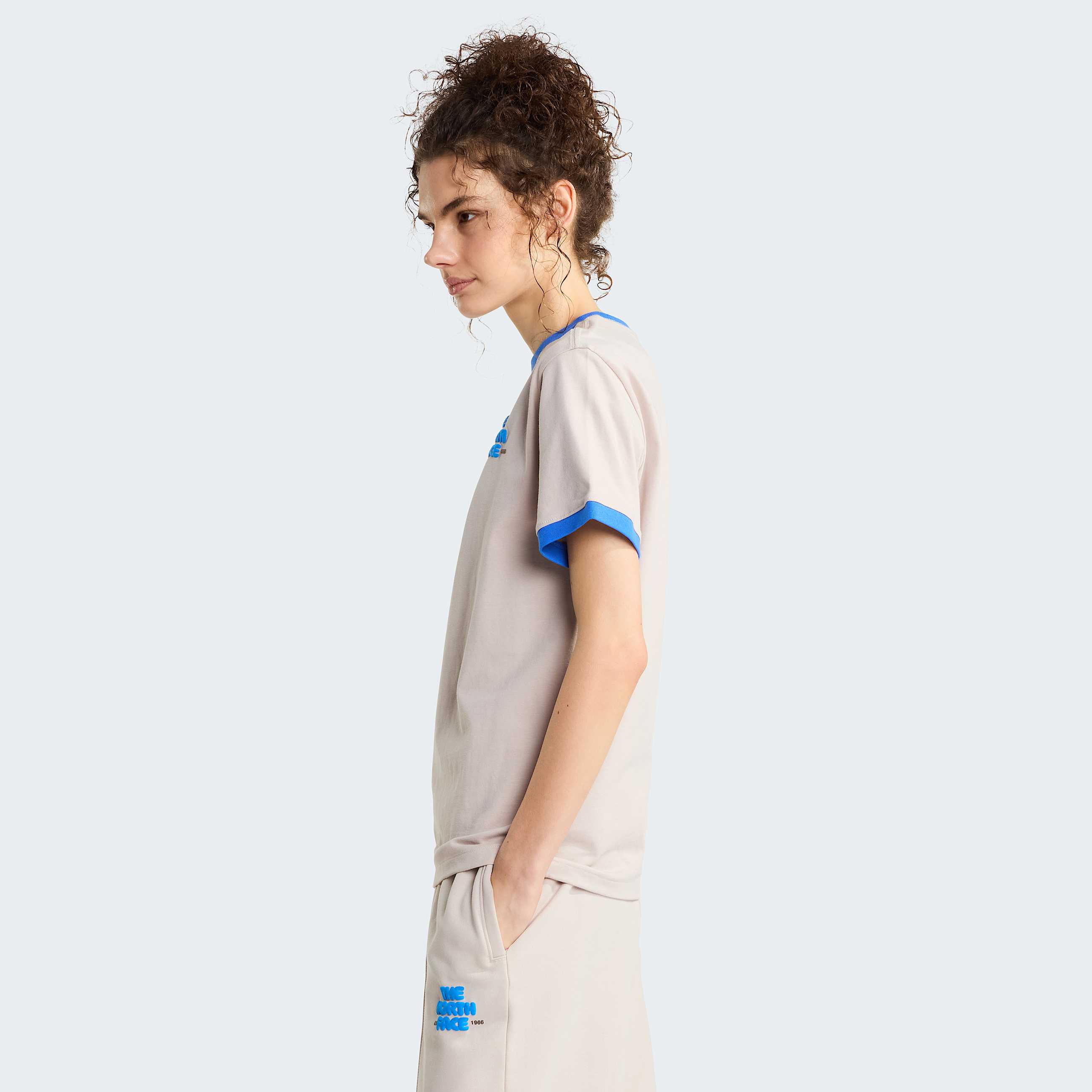 Tshirt graphique dcontract Explore Fonts pour femme TNF ALT2