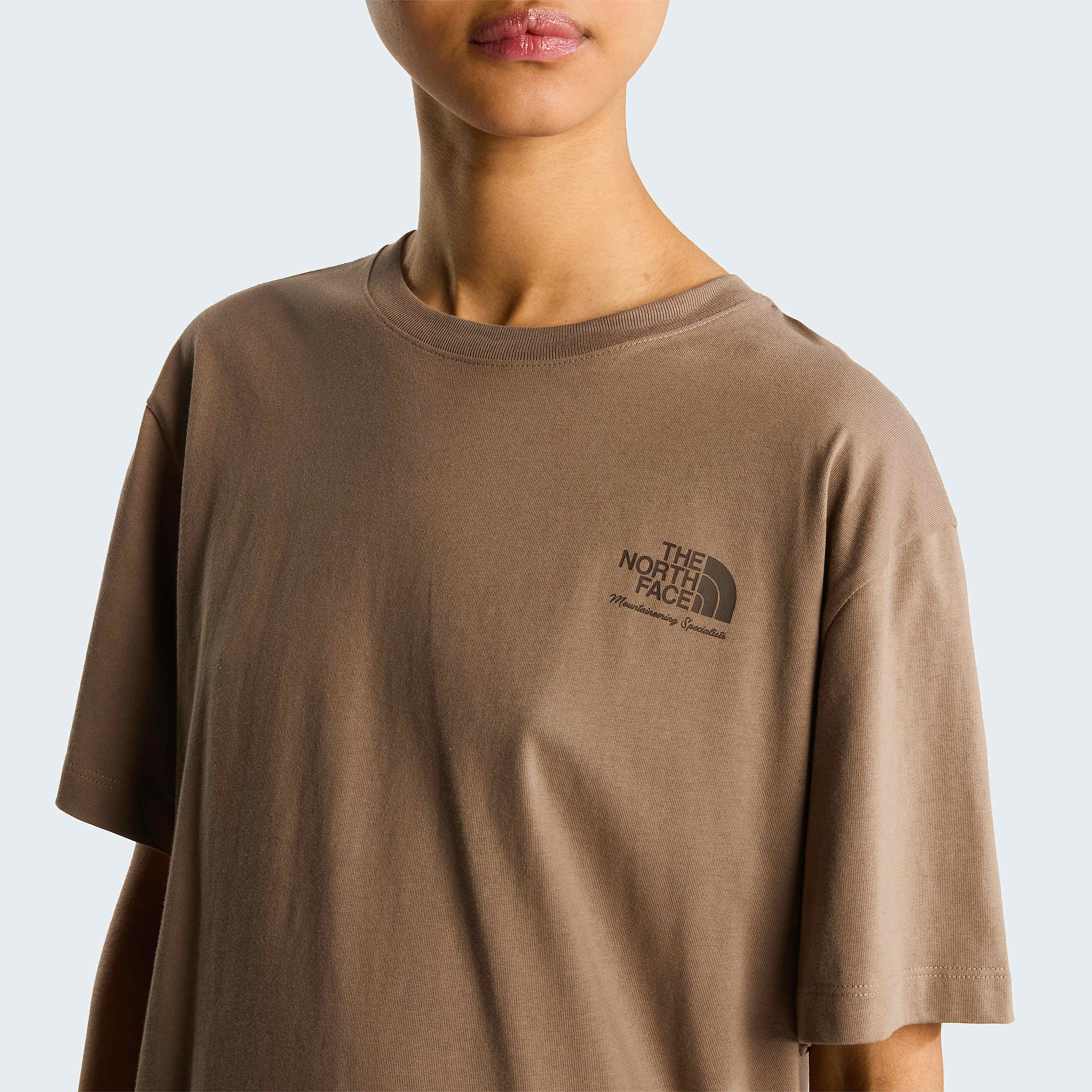 Tshirt OG Store Relaxed con grafica da donna TNF ALT16
