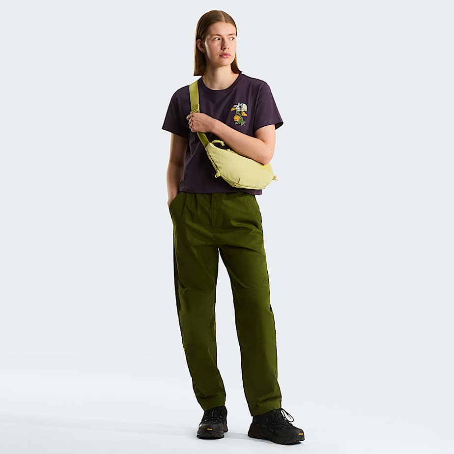 Flora Embroidered Regular Graphic TShirt W TNF ALT1