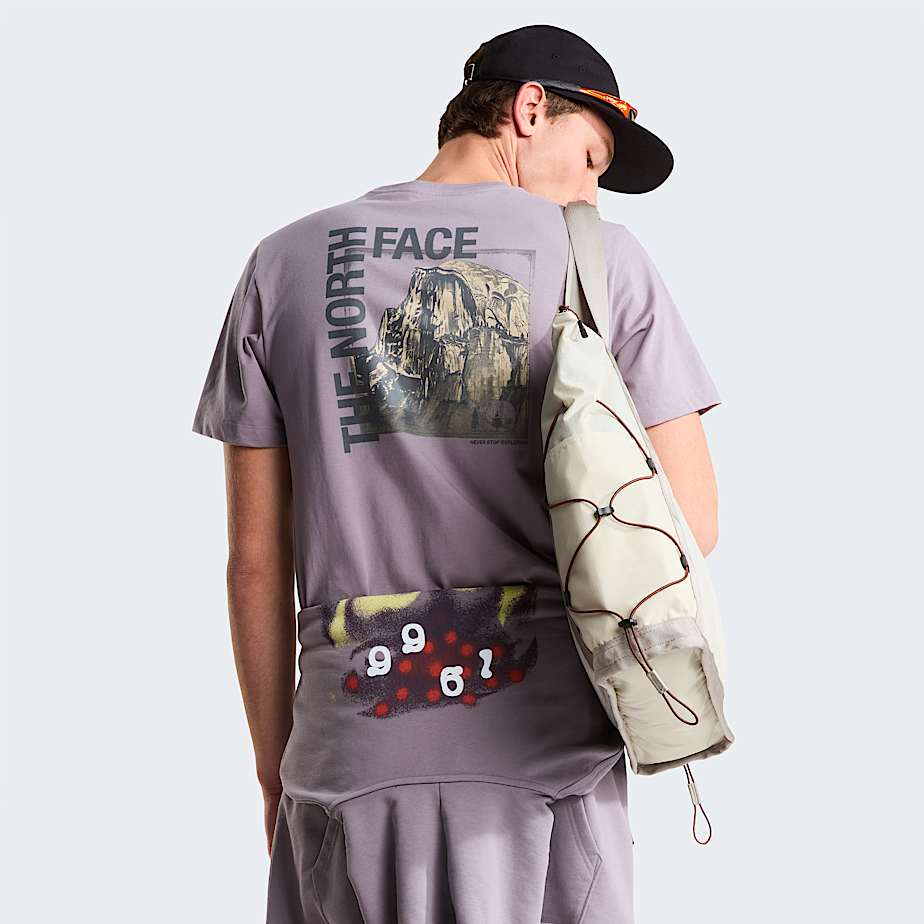 Half Dome Photo Regular Graphic TShirt M TNF ALT6