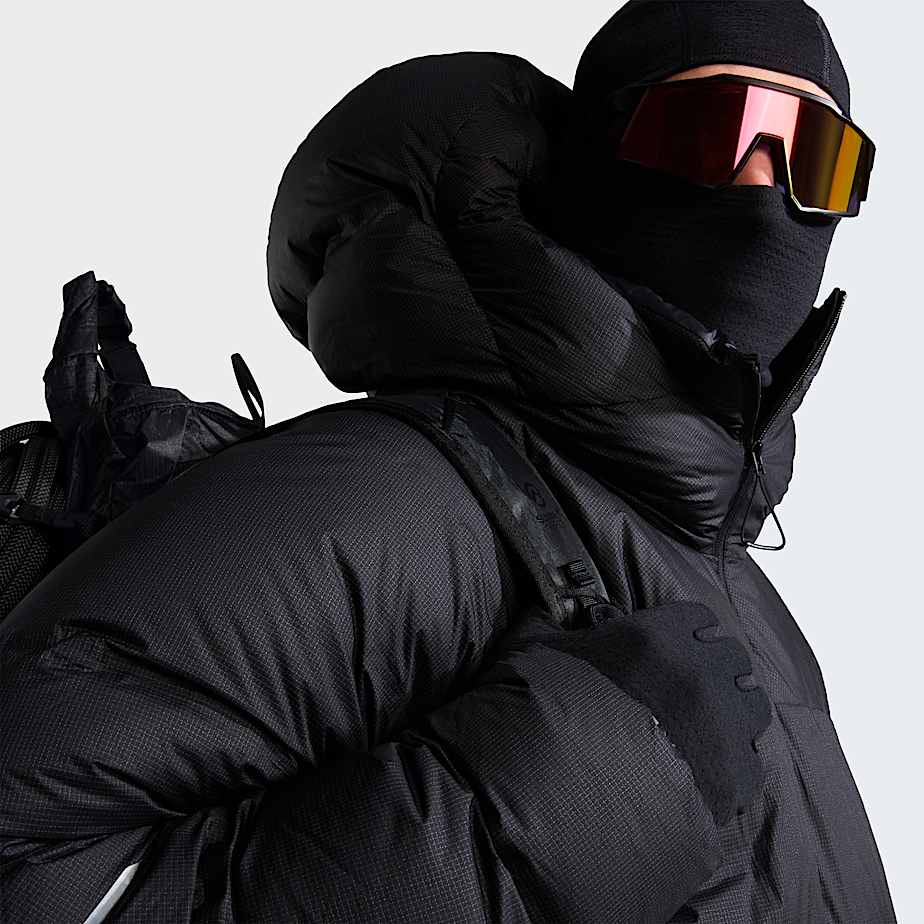 Summit Cloud Down AMK Parka Unisex TNF ALT11