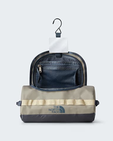Base Camp Travel Washbag Large TNF Stone SlabGranite GreyDesert Stone ALT1