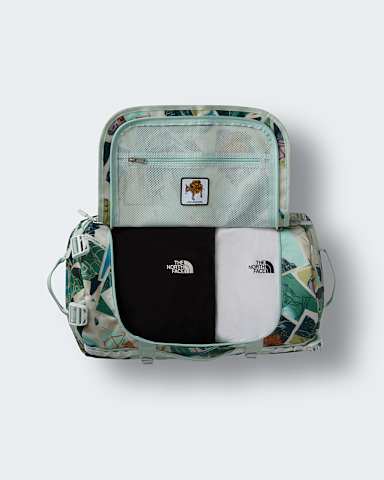 Torba podrna Base Camp S 50 litrw TNF Opal Frost TNF Postcards PrintOpal FrostPearl Stone ALT2