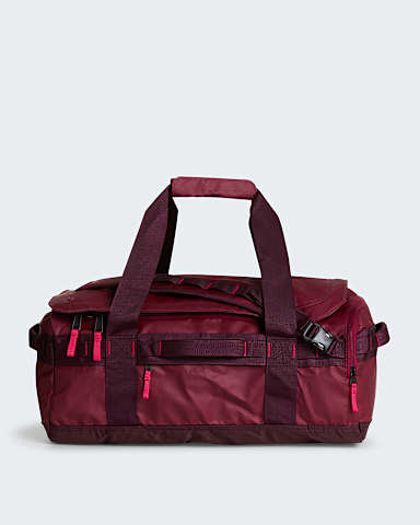 Base Camp Voyager 42Lreistas TNF Burgundy CrushDeep BurgundyLali Guran HERO