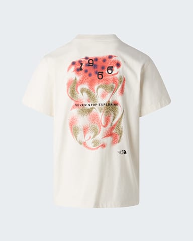 1966 Motion relaxt geschnittenes TShirt mit Grafik Unisex TNF White Dune HERO