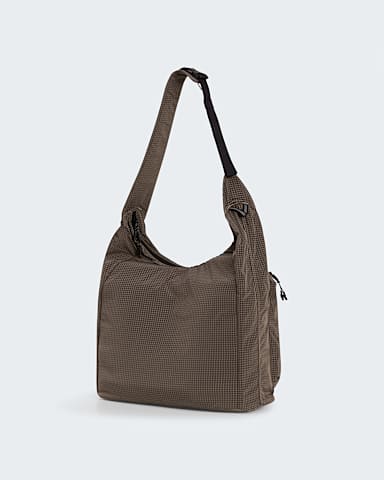 Never Stop Tote Bag TNF Garnet ALT2