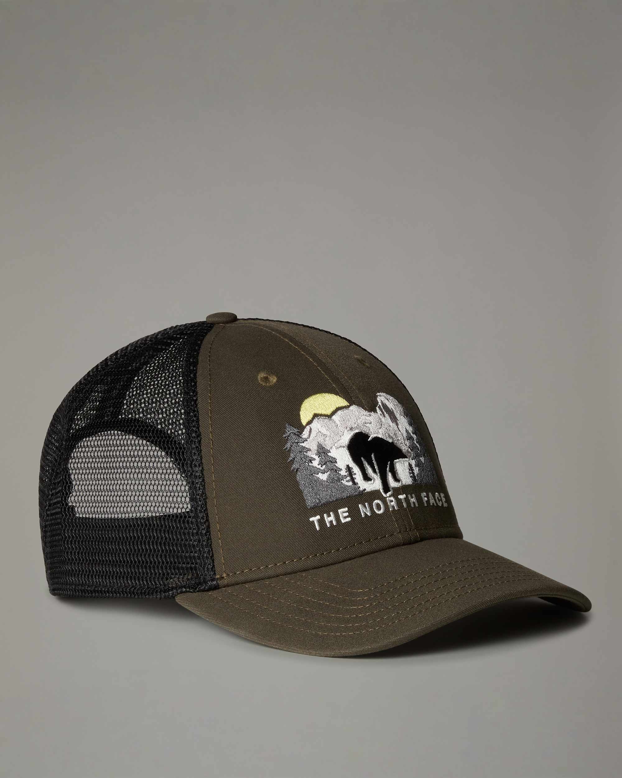 Embroidered Mudder Trucker Cap TNF HERO