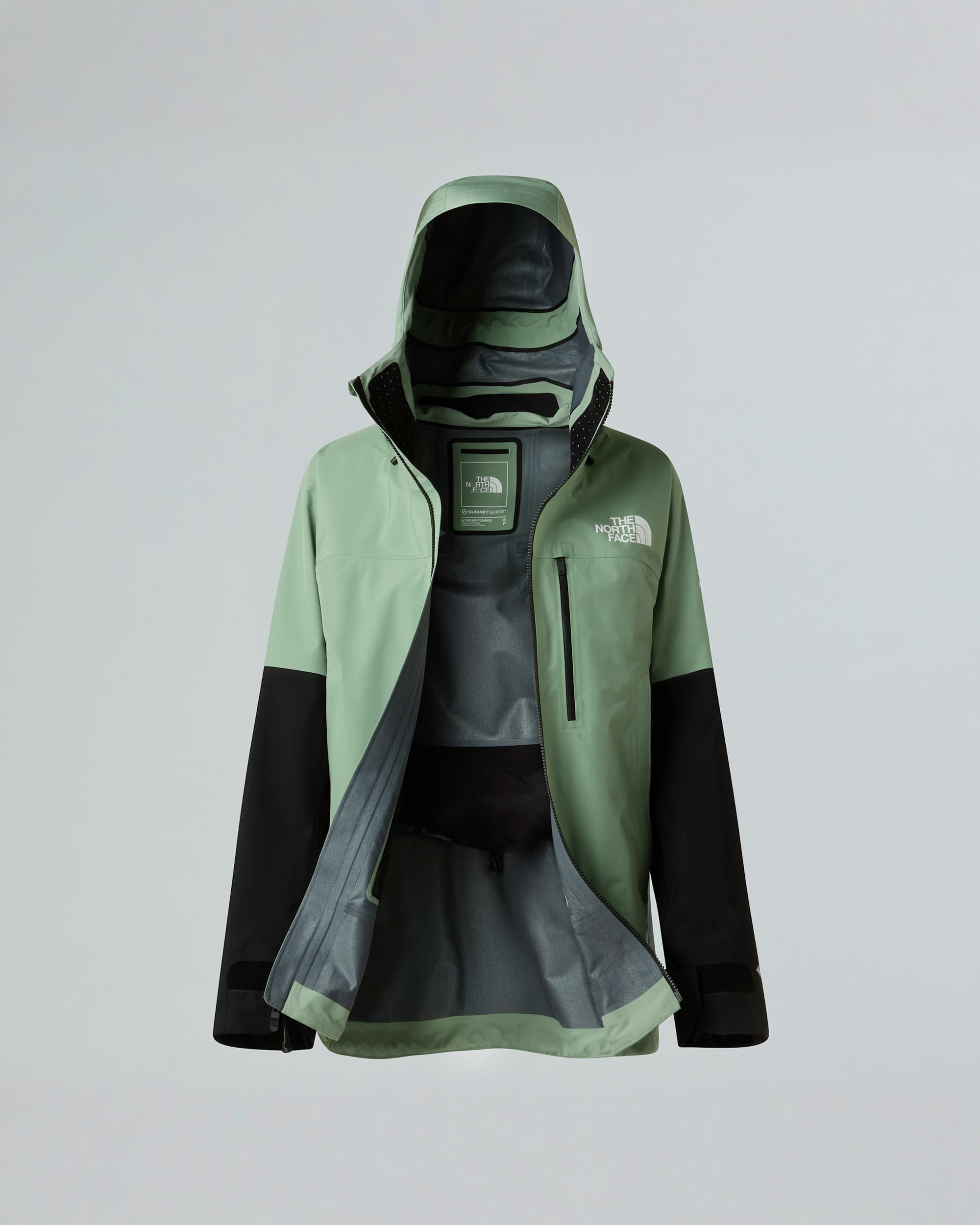 Womens Summit Eastwall GORETEX Jacket TNF ALT17