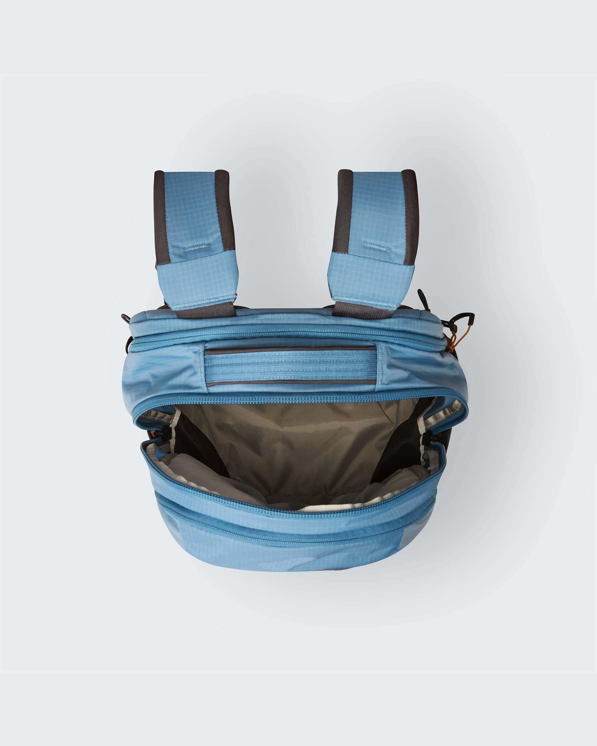 Batoh Borealis TNF Winslor BlueAnthracite GreyUtility Brown ALT4