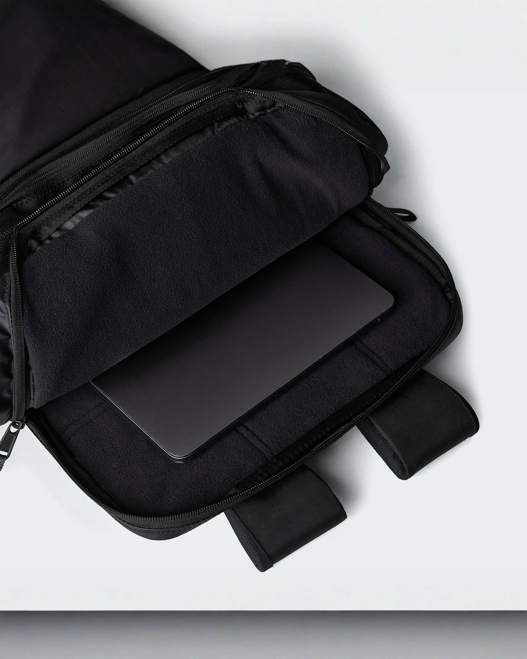 Mochila Base Camp Voyager  Tamao grande TNF alt6