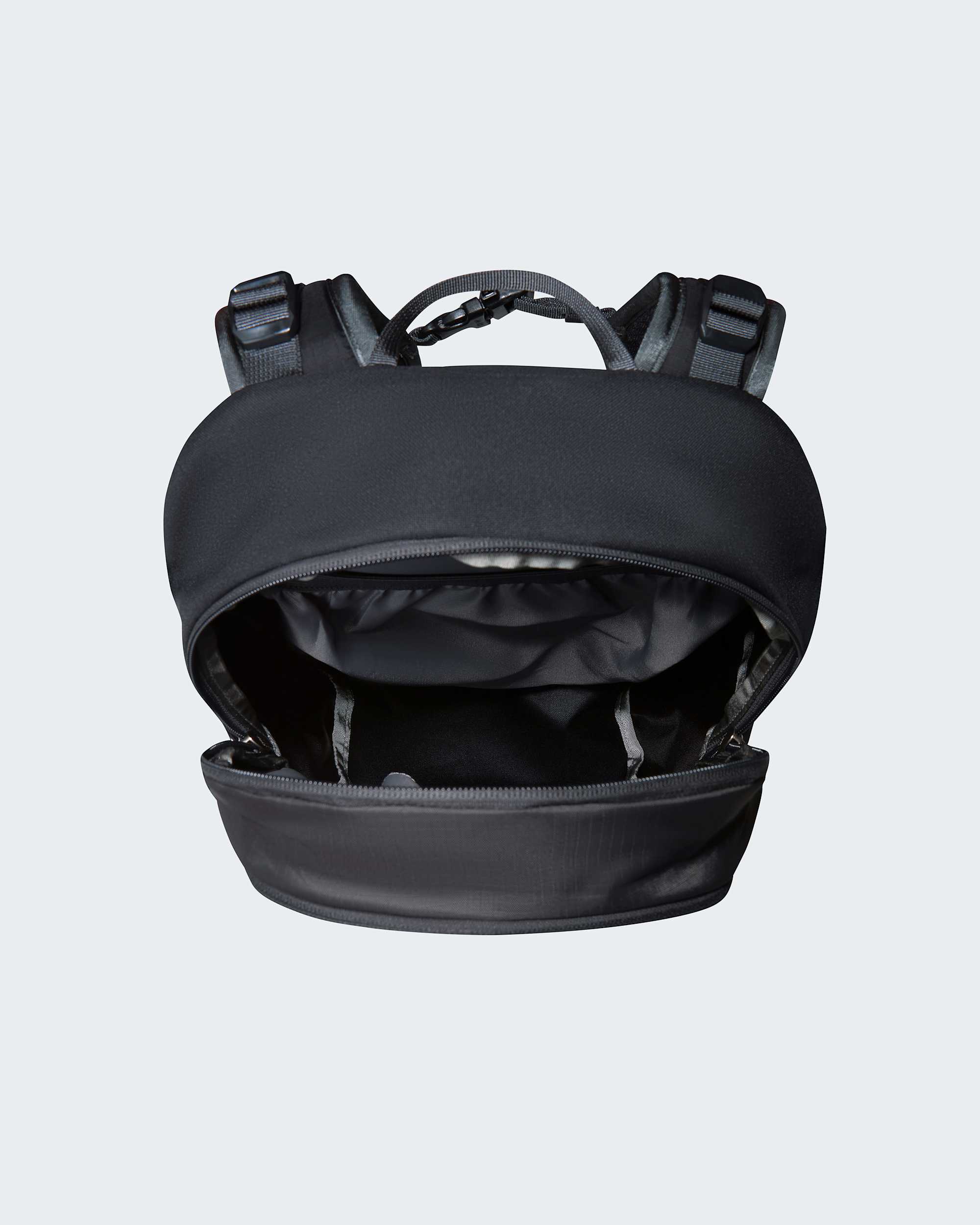 Basin 15Litre Backpack TNF ALT4
