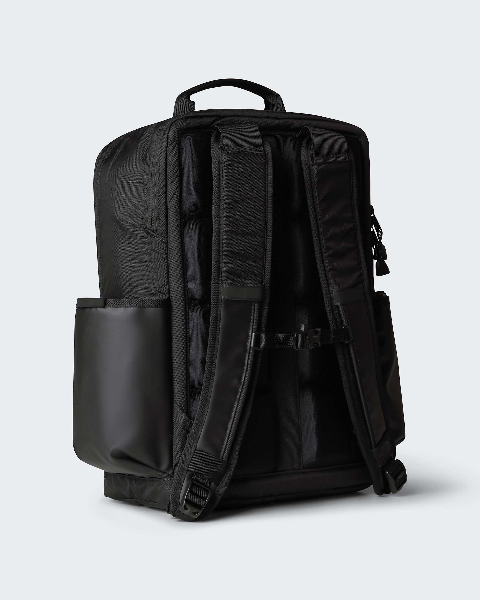 Base Camp Daypack TNF ALT2