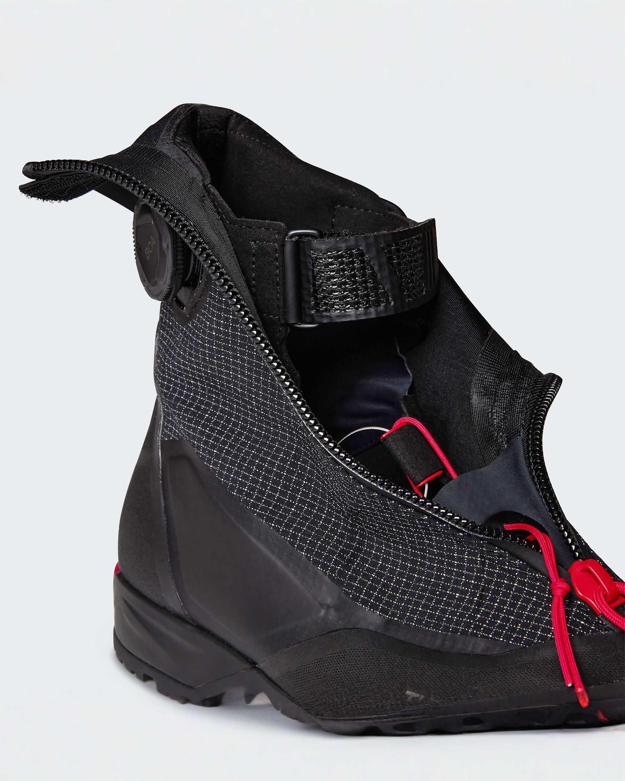 Unisex Summit Verto FA Alpine Climbing Boots TNF ALT14