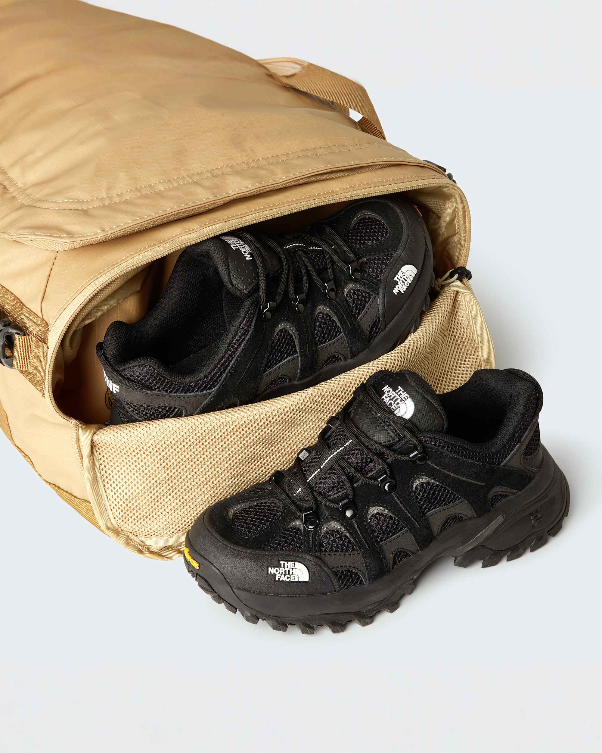 Bolsa de viaje Base Camp Duffle Voyager 42L TNF Khaki StoneUtility BrownDesert Stone ALT6