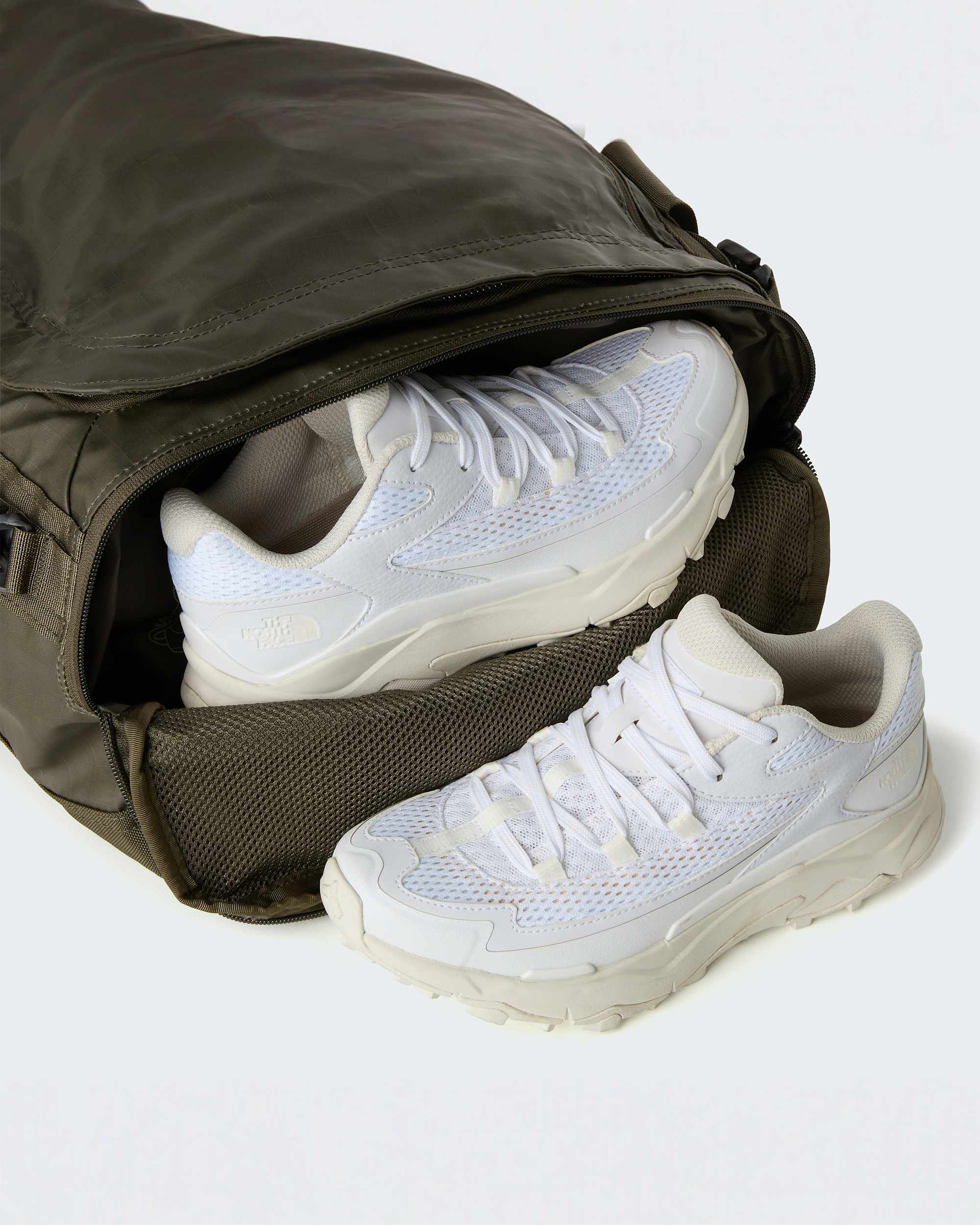 Base Camp Voyager 42LiterDuffelTasche TNF New Taupe GreenTNF BlackNPF ALT6