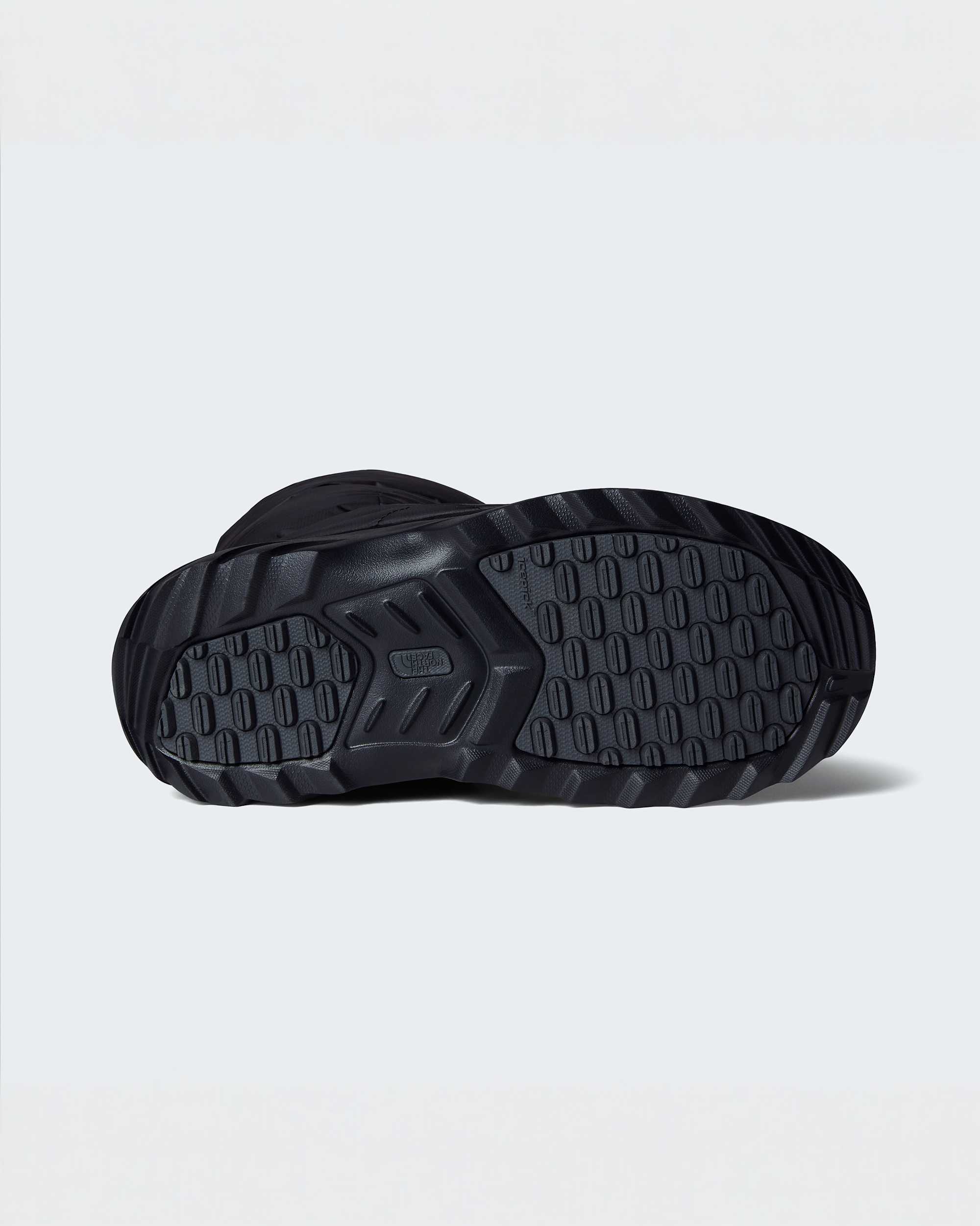 Stivaletti Nuptse Traction TNF ALT7