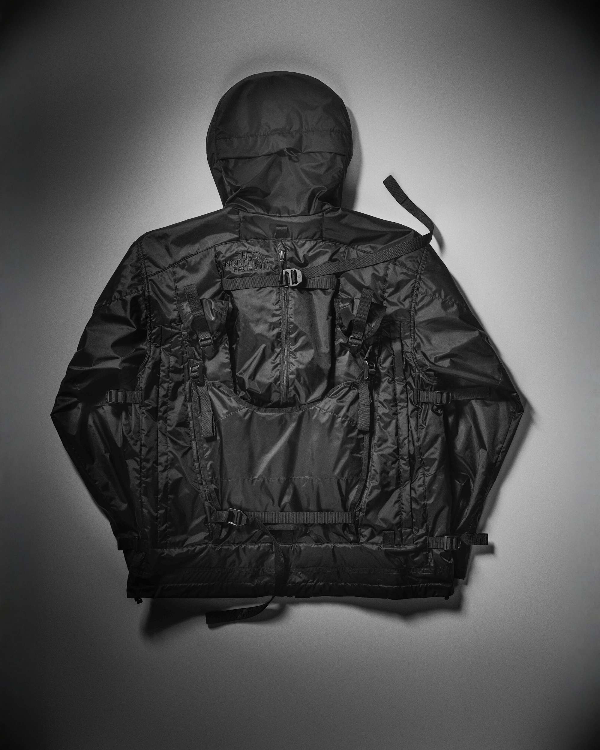 TNF X eYe Junya Watanabe Tech Vest Mountainjakke till herrer TNF alt1
