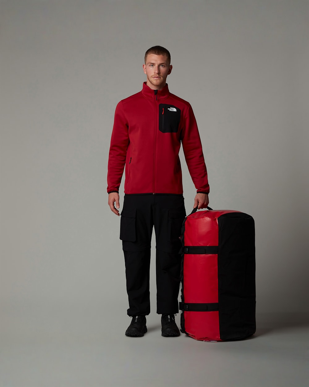Base Camp Duffel 132L  Extra Large TNF ALT1