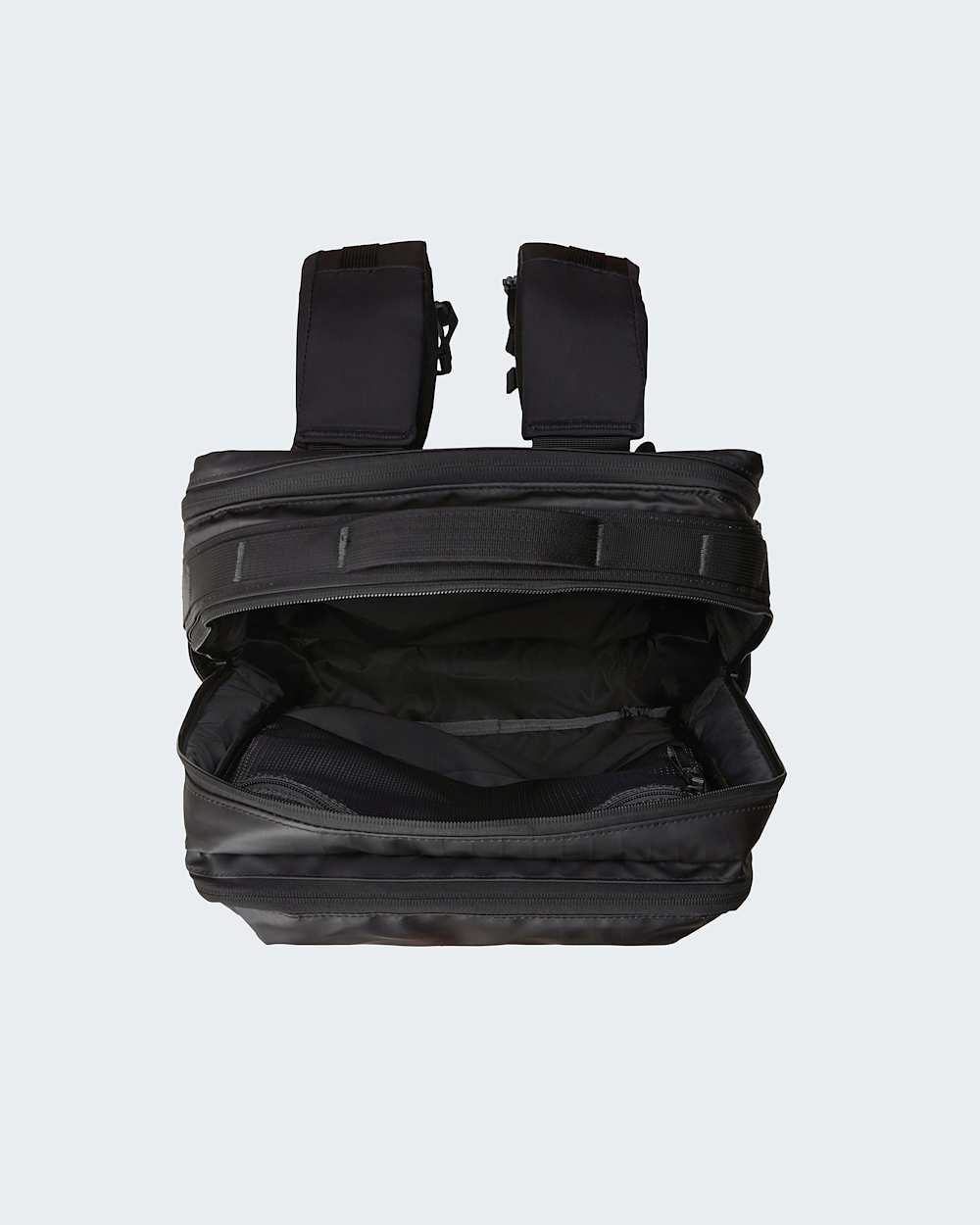 Base Camp Voyager Daypack TNF ALT4