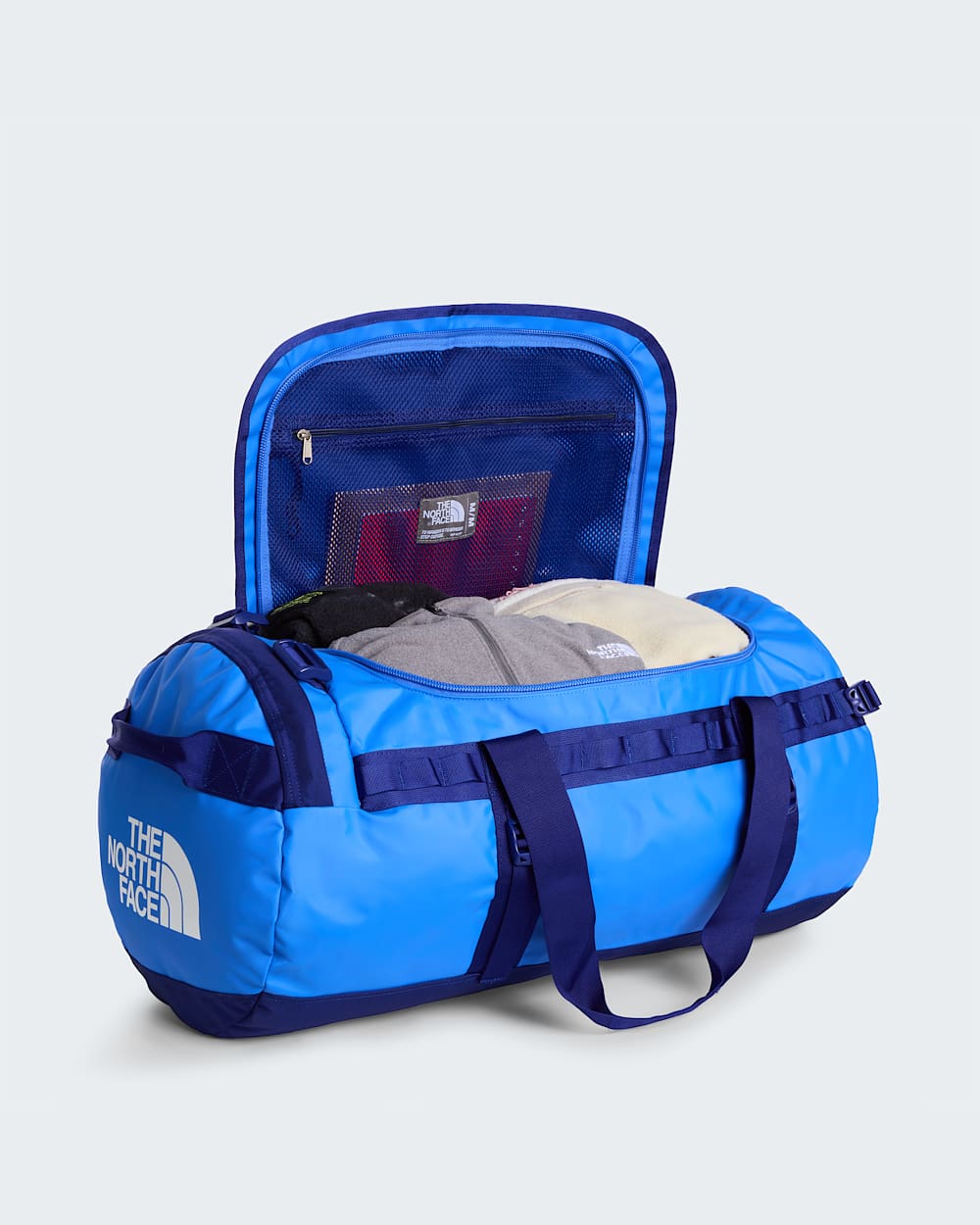 Base Camp Duffel 71L  Medium TNF ALT4