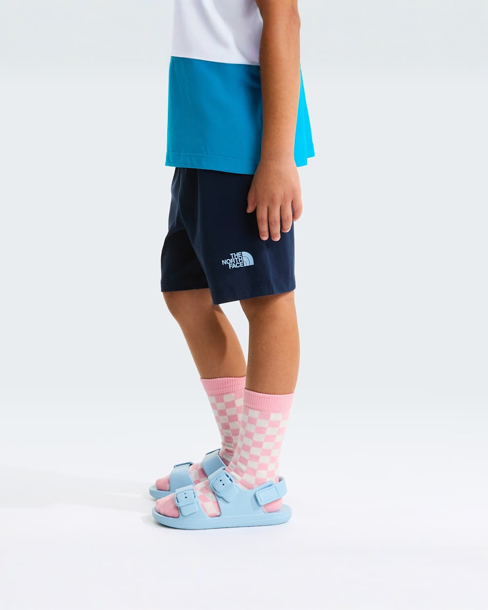 Set NSE Box Play Regular con pantaloncini da bambini TNF alt21
