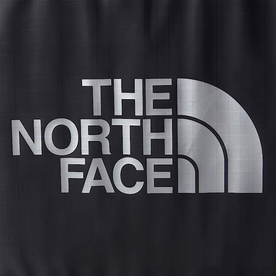 Base Camp Gear Box  L TNF ALT5